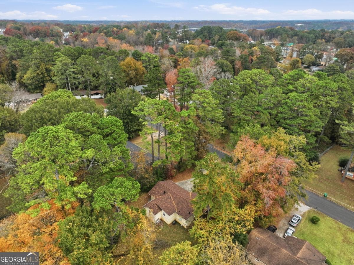 3 bedroom, 2 bathroom single family residence for sale at 2713 Neptune Place, Decatur, GA 30034 — photo 5