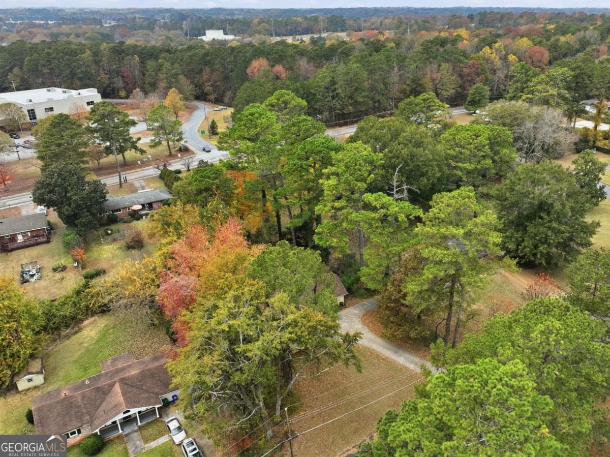 3 bedroom, 2 bathroom single family residence for sale at 2713 Neptune Place, Decatur, GA 30034 — photo 4