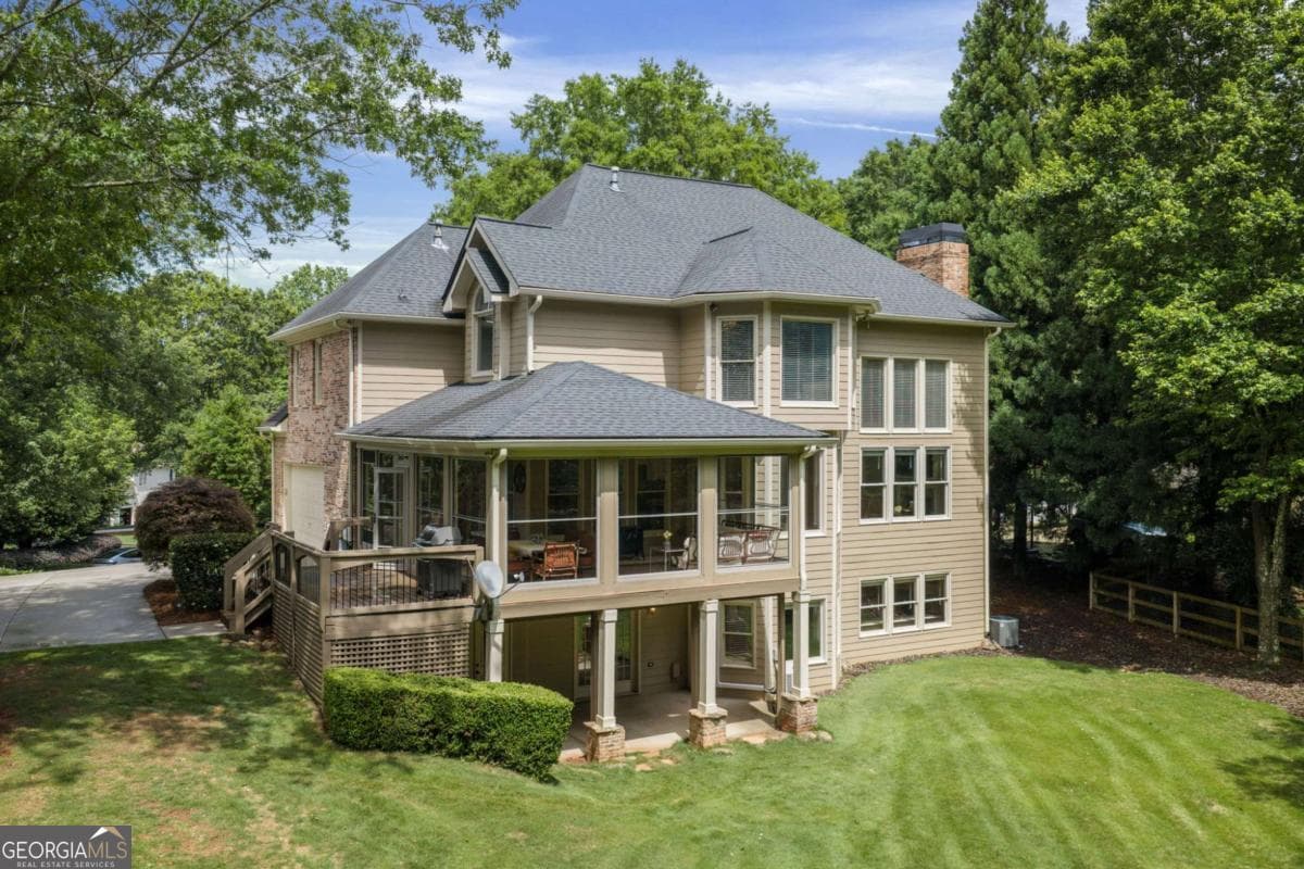 4 bedroom, 4.5 bathroom, 4,602 sq ft single family residence sold at 46 Lakecrest Circle, Suwanee, GA 30024