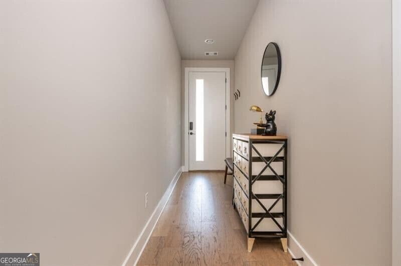 3 bedroom, 2.5 bathroom, 1,867 sq ft townhouse for rent at 699 Vidalia Lane, Atlanta, GA 30318 for $6,500 a month — photo 2