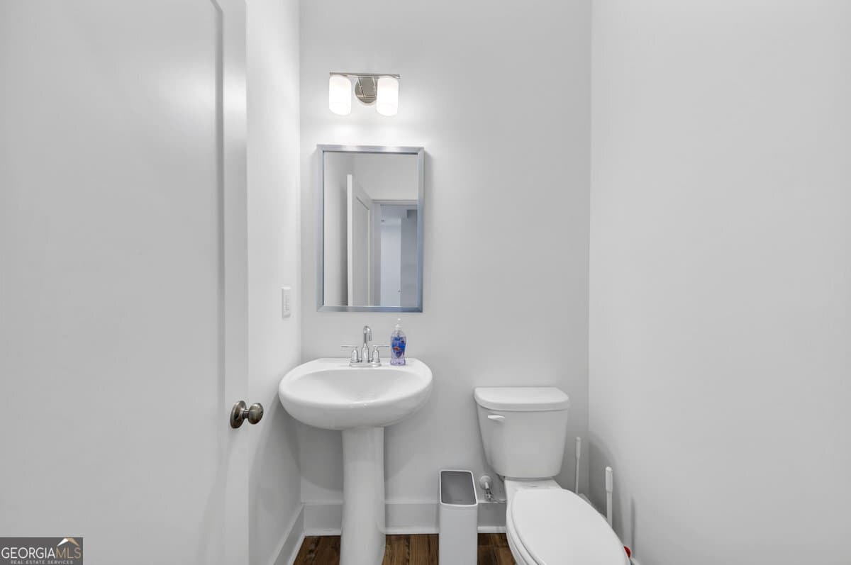 3 bedroom, 3.5 bathroom, 2,577 sq ft townhouse for sale at 1393 Halpern Lane, Kennesaw, GA 30144 — photo 8