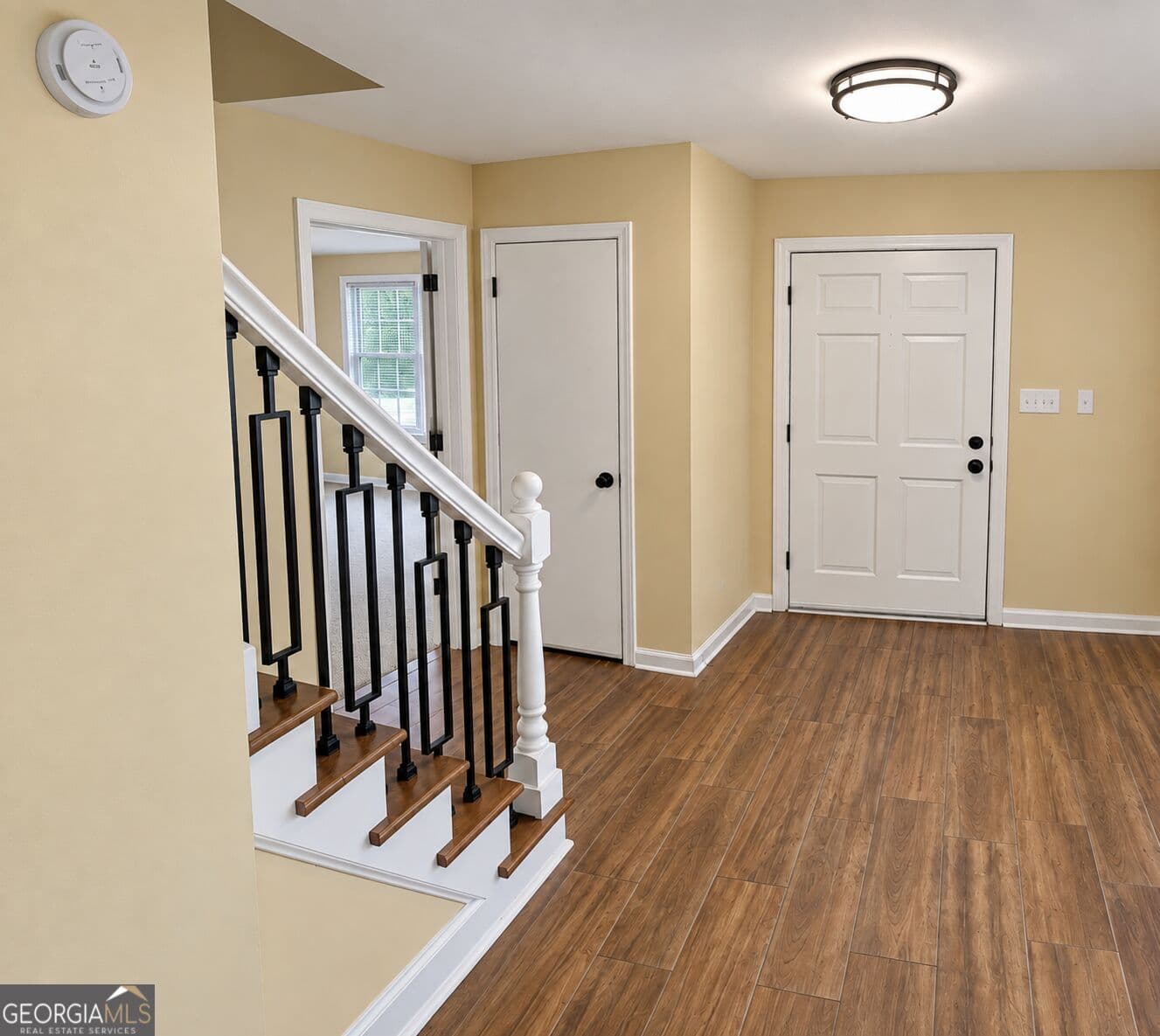 4 bedroom, 2.5 bathroom, 1,998 sq ft single family residence for sale at 10685 Sandpiper Road, Jonesboro, GA 30238 — photo 5