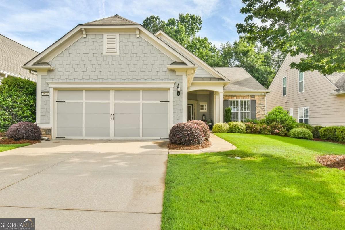 2 bedroom, 2 bathroom, 1,852 sq ft single family residence sold at 6649 Burnt Hickory Drive, Hoschton, GA 30548