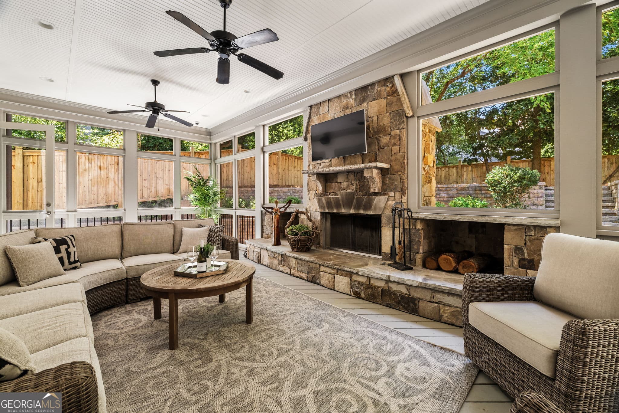 6 bedroom, 6 bathroom, 6,049 sq ft single family residence for sale at 2872 Parkridge Drive, Atlanta, GA 30319 — photo 7