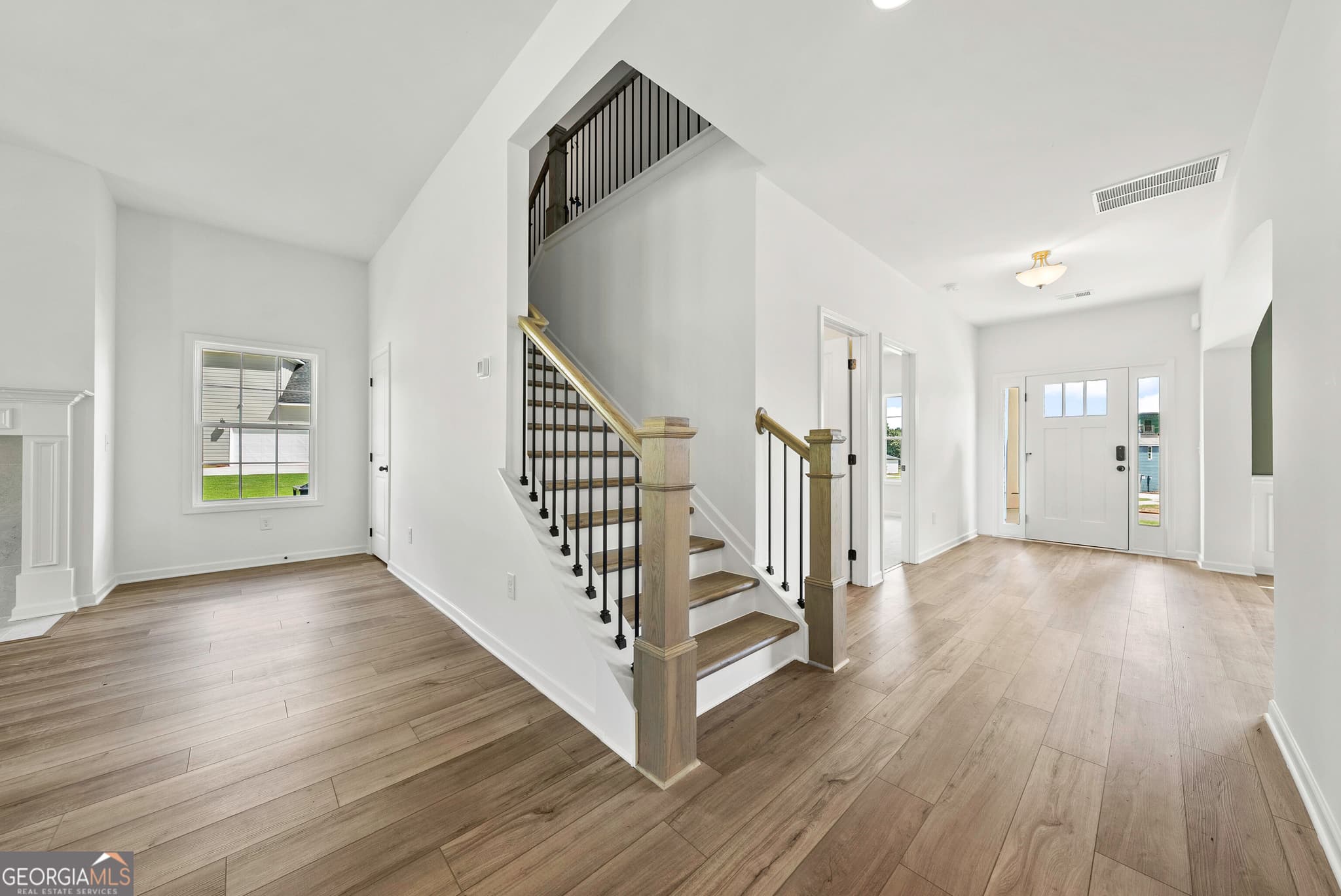 5 bedroom, 4.5 bathroom, 3,645 sq ft single family residence for sale at 9024 Lavender Glen 3, Midland, GA 31820 — photo 5