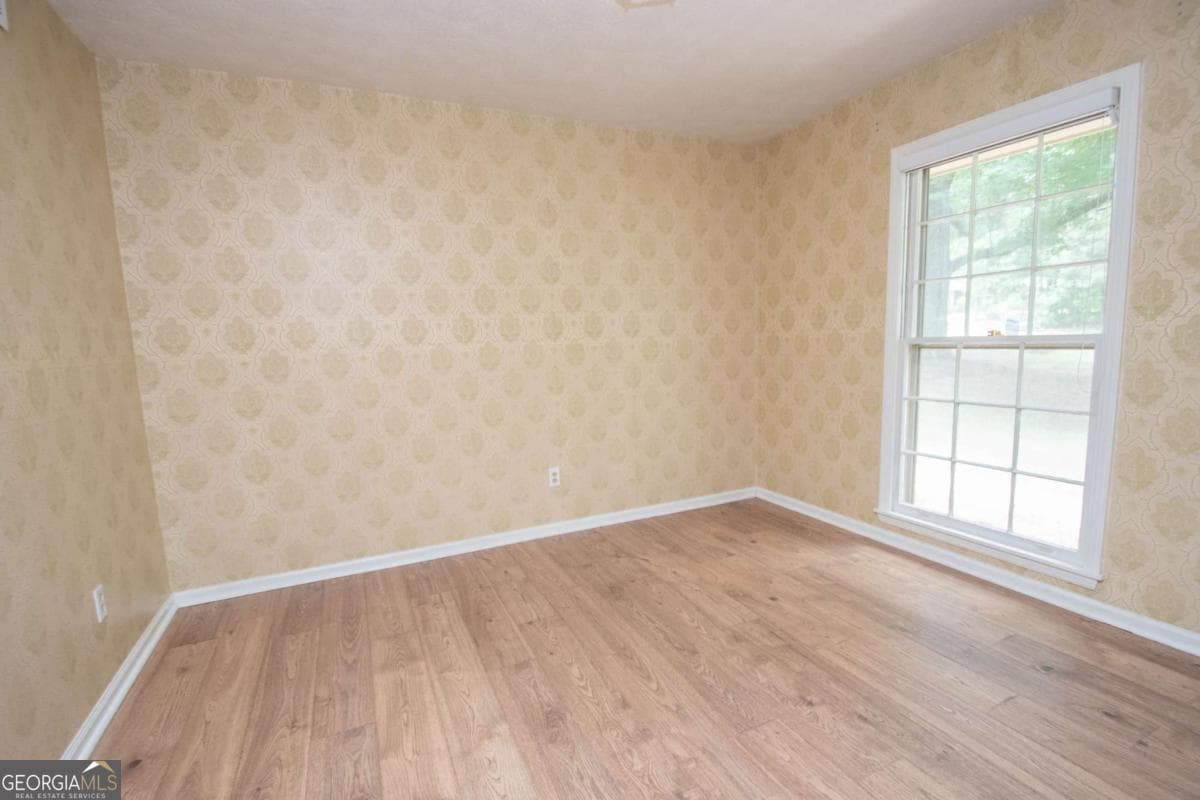 3 bedroom, 2 bathroom, 1,800 sq ft single family residence for sale at 308 Sullivan Circle, Pine Mountain, GA 31822 — photo 9