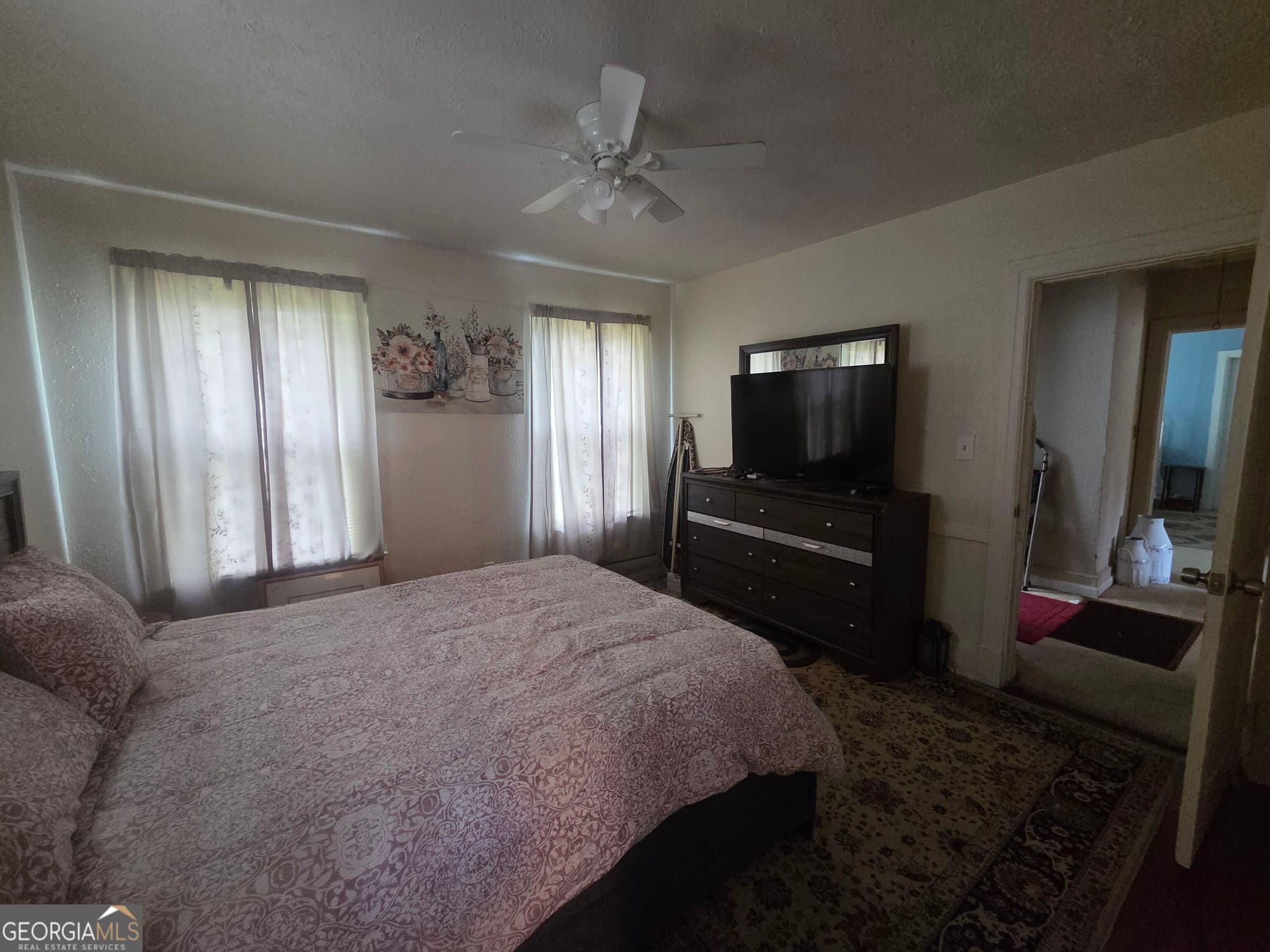3 bedroom, 2 bathroom, 1,333 sq ft single family residence for sale at 411 E 19th Avenue, Cordele, GA 31015 — photo 4