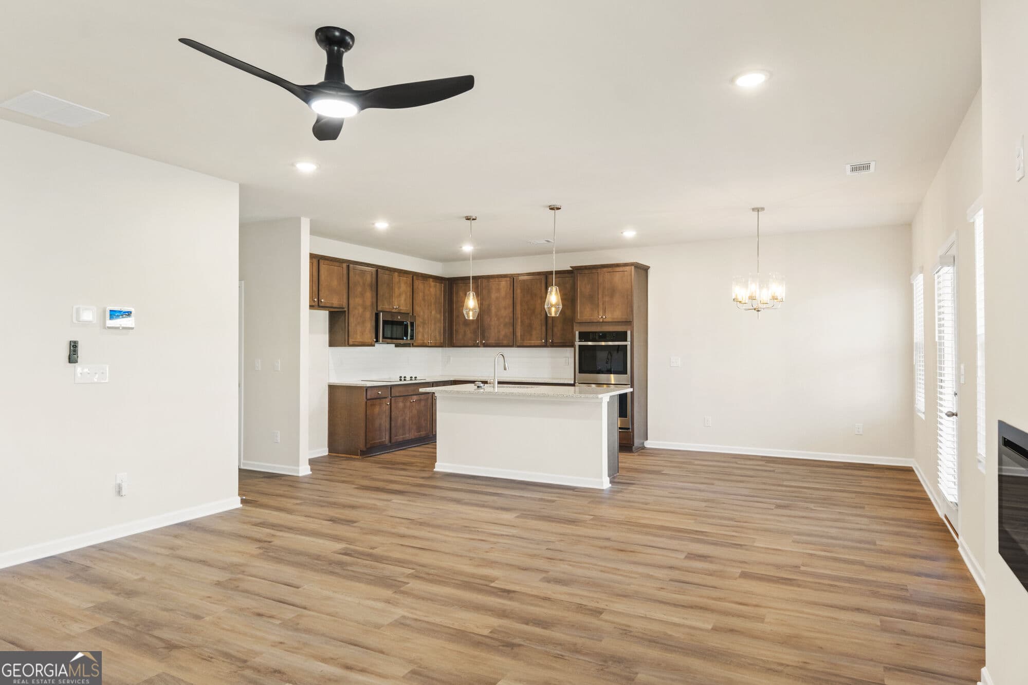 4 bedroom, 3 bathroom, 2,000 sq ft single family residence for sale at 1201 Homer Way, Greensboro, GA 30642 — photo 9