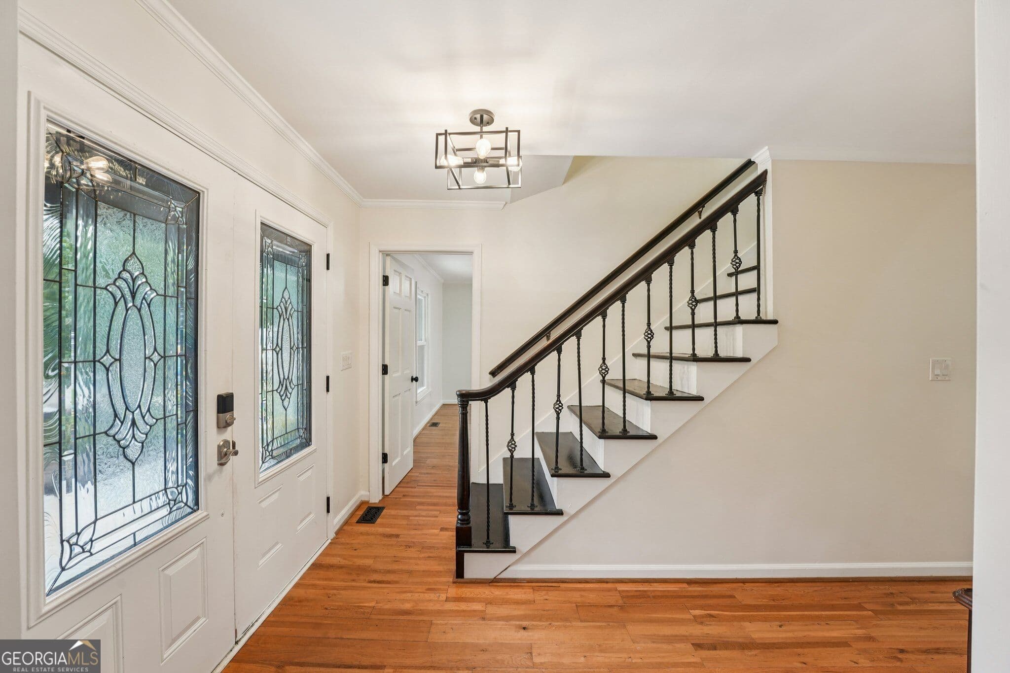 5 bedroom, 3.5 bathroom, 3,750 sq ft single family residence for sale at 524 Golf View Drive, Peachtree City, GA 30269 — photo 6
