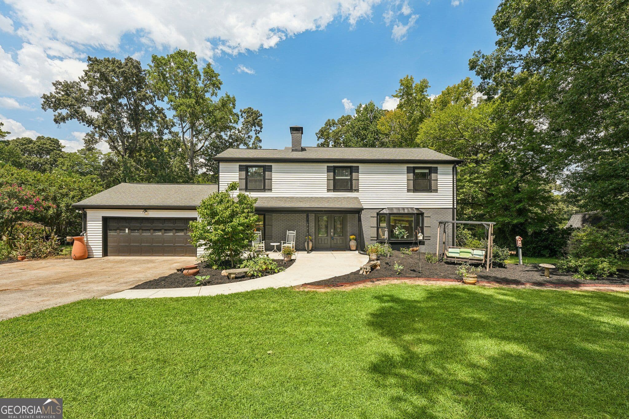 5 bedroom, 3.5 bathroom, 3,750 sq ft single family residence for sale at 524 Golf View Drive, Peachtree City, GA 30269