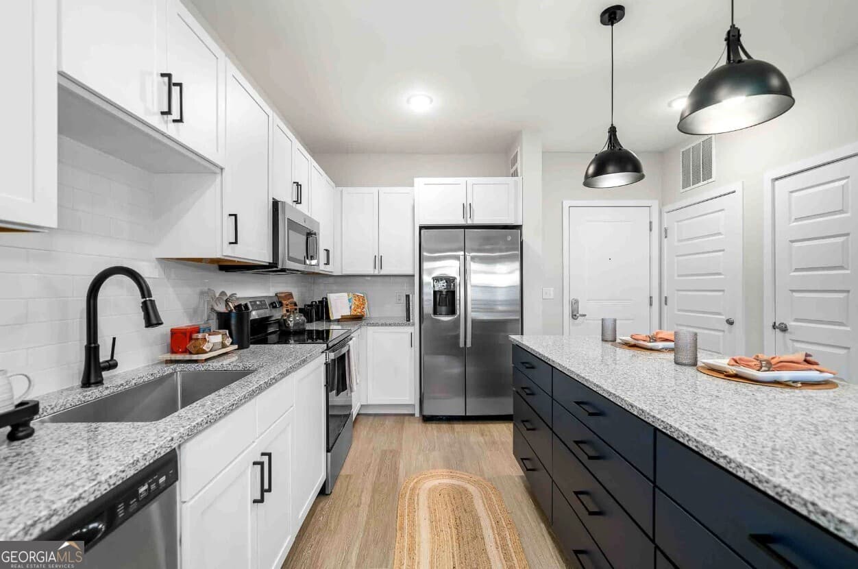 2 bedroom, 2.5 bathroom, 1,356 sq ft apartment for rent at 1450 Peachtree Indus Boulevard 5109A, Sugar Hill, GA 30518 for $2,412 a month — photo 1 of 30