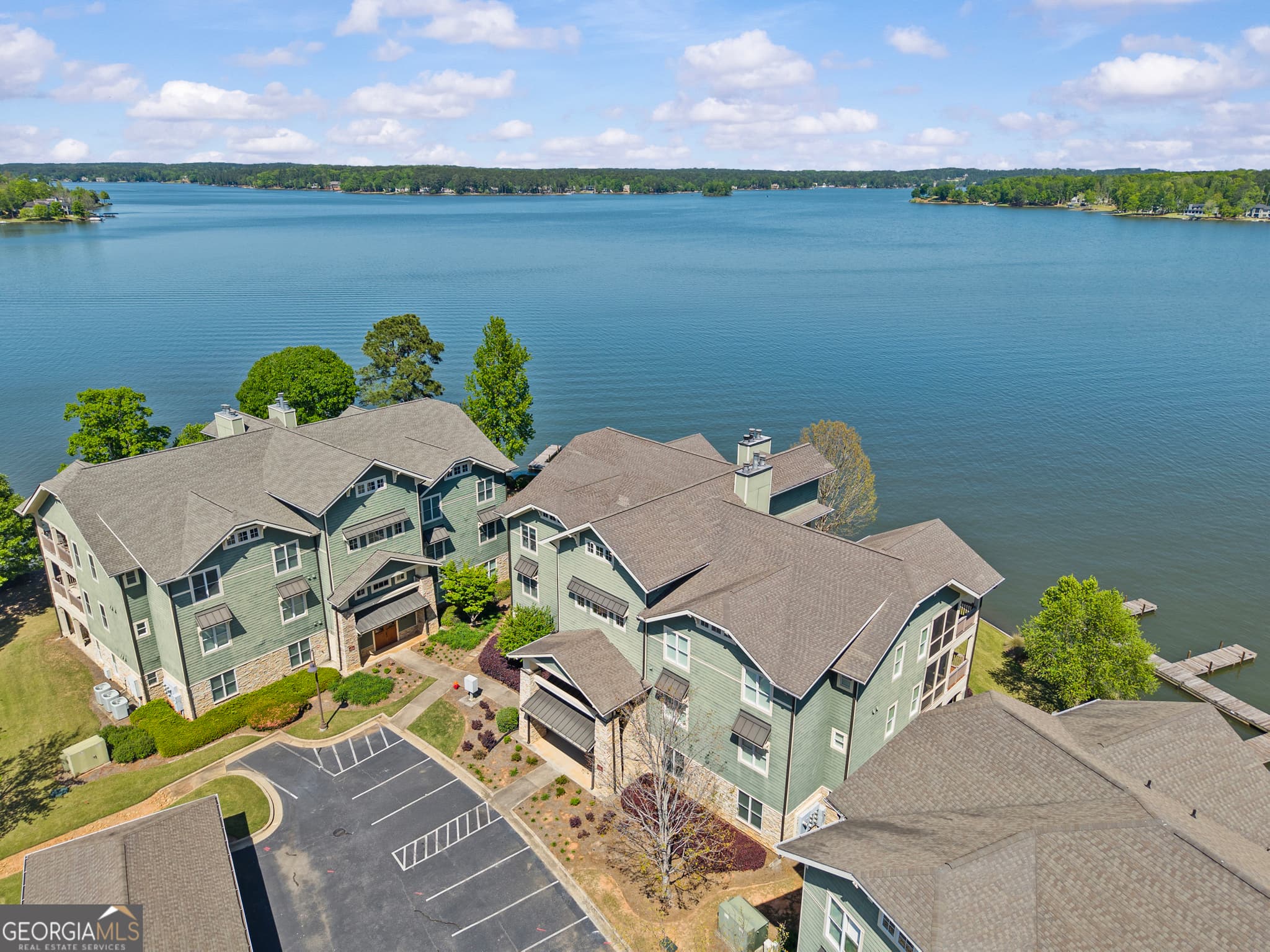 3 bedroom, 2.5 bathroom, 1,873 sq ft condominium sold at 112 South Bay Road 706, Eatonton, GA 31024
