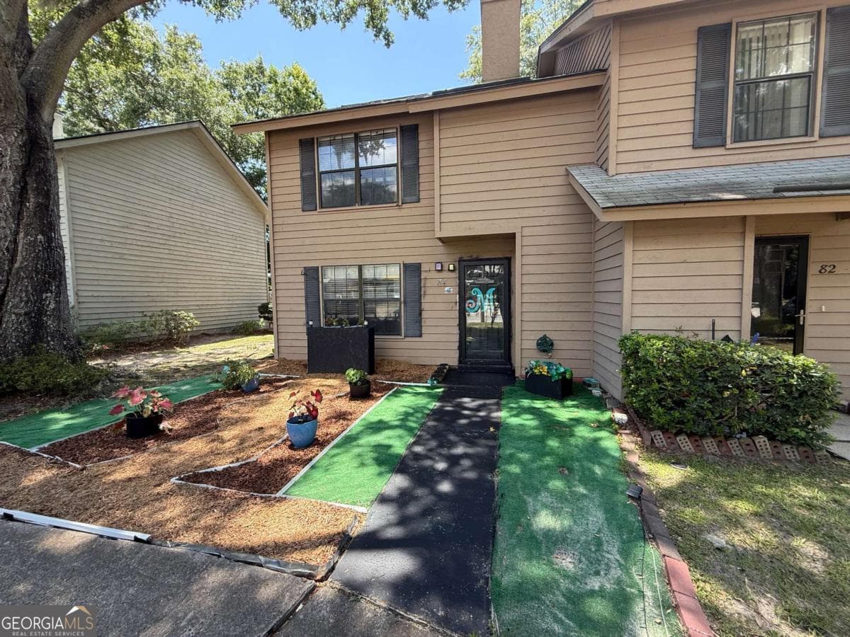 2 bedroom, 1.5 bathroom, 1,230 sq ft townhouse for sale at 84 Hidden Lake Court, Savannah, GA 31419 — photo 2