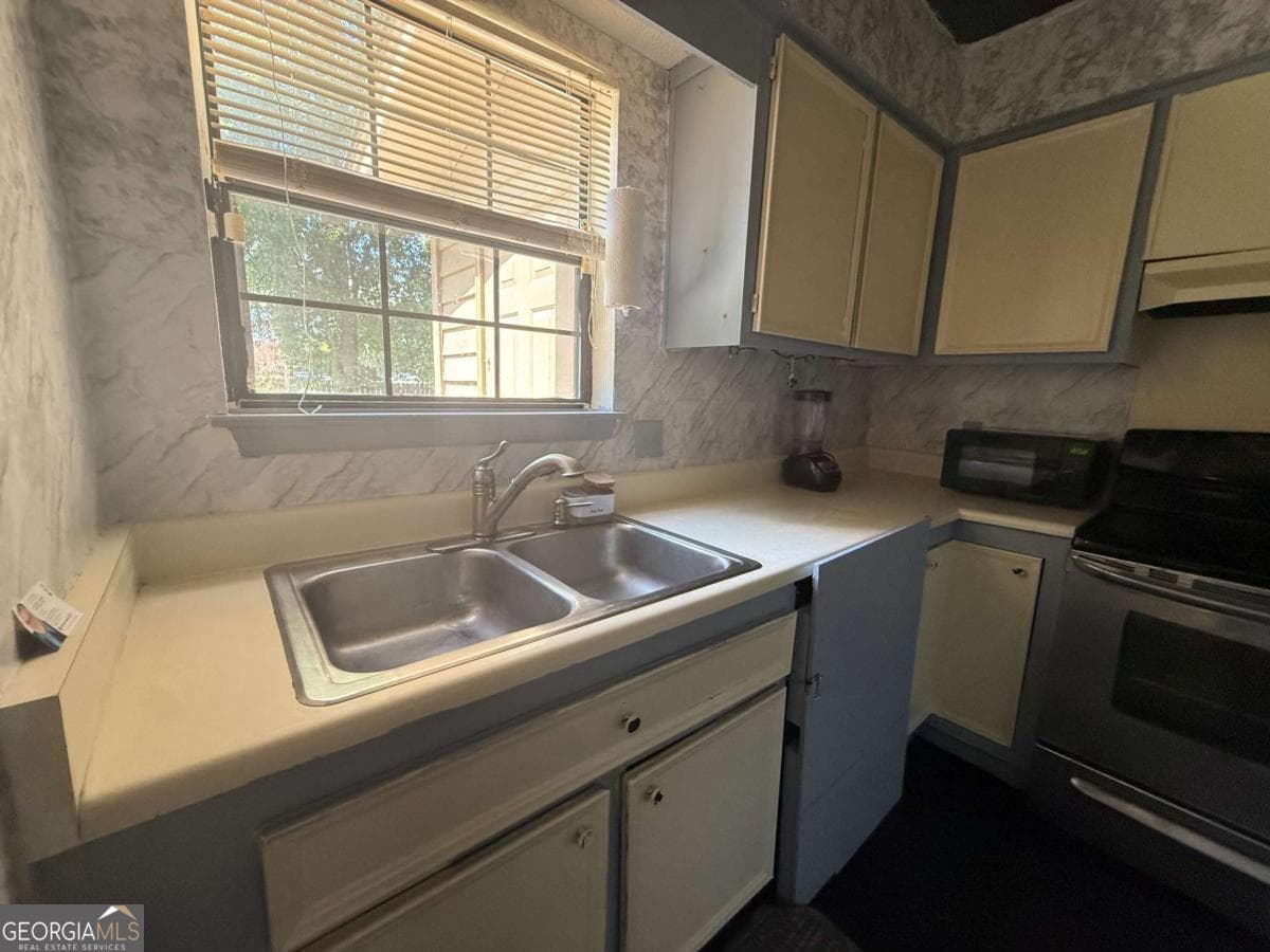 2 bedroom, 1.5 bathroom, 1,230 sq ft townhouse for sale at 84 Hidden Lake Court, Savannah, GA 31419 — photo 10