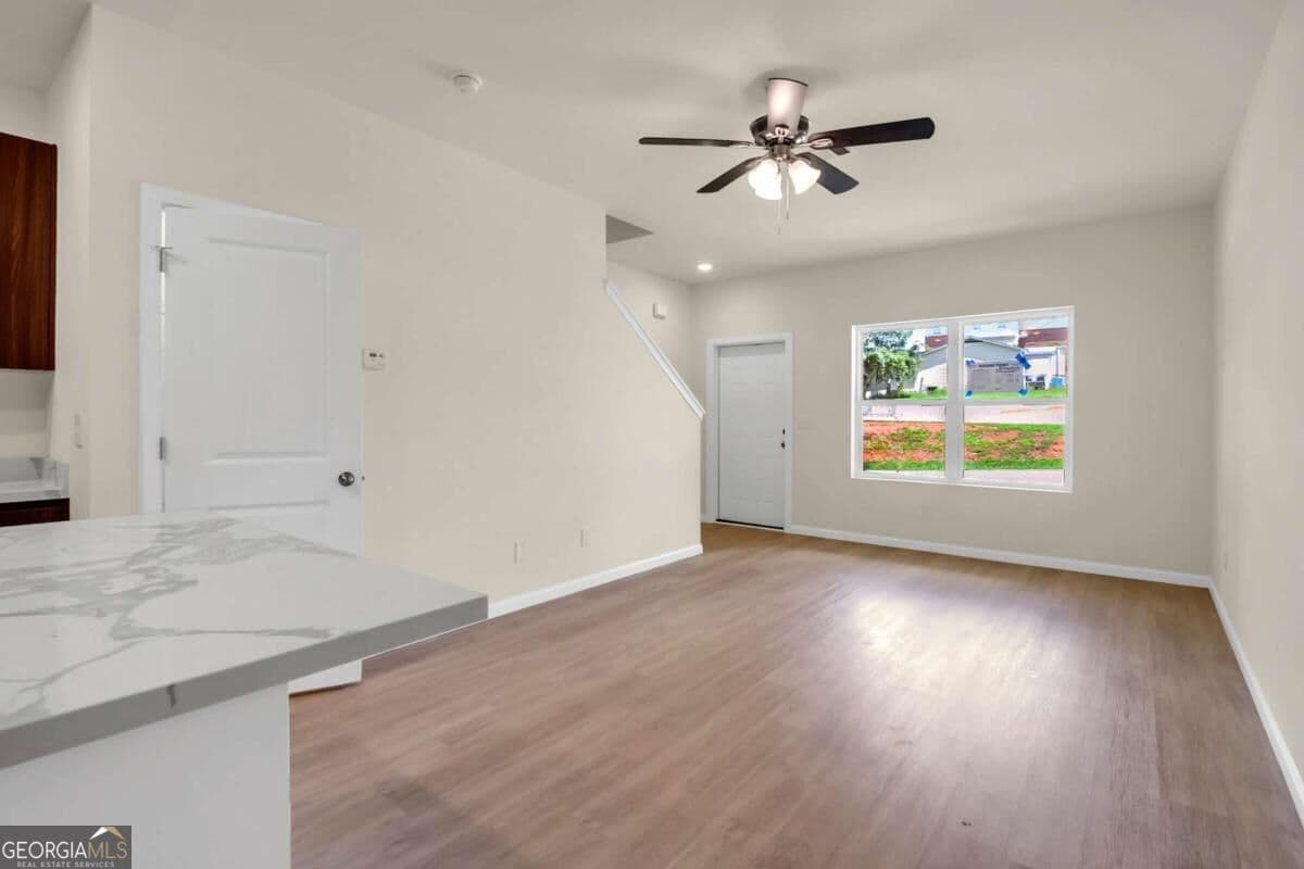 2 bedroom, 2.5 bathroom townhouse for rent at 50 S Jackson Street UNIT 102, Forsyth, GA 31029 for $1,450 a month — photo 6