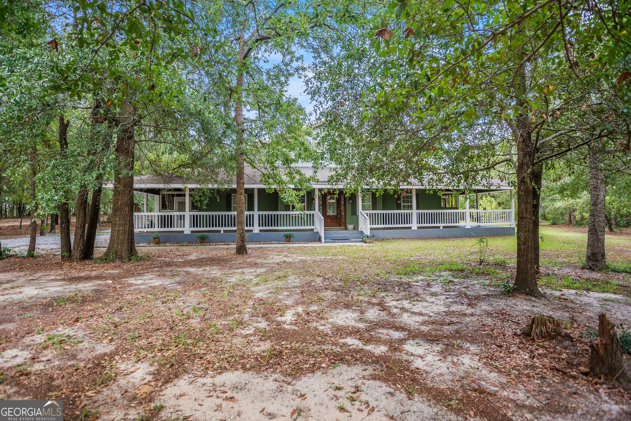 4 bedroom, 5 bathroom, 3,113 sq ft single family residence sold at 101 Ridge Drive, Claxton, GA 30417