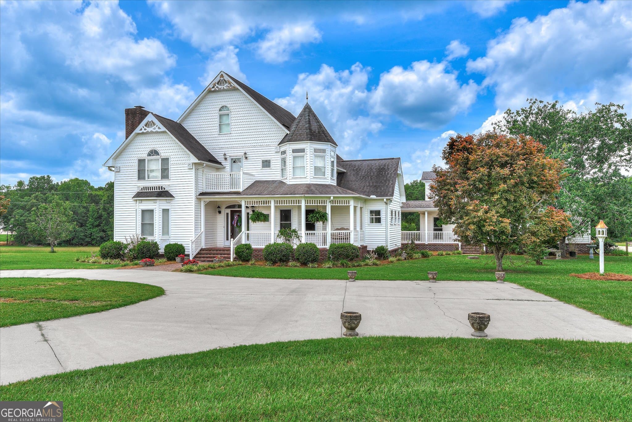 6 bedroom, 5.5 bathroom, 4,896 sq ft single family residence for sale at 1229 Elberton Highway, Lincolnton, GA 30817 — photo 2
