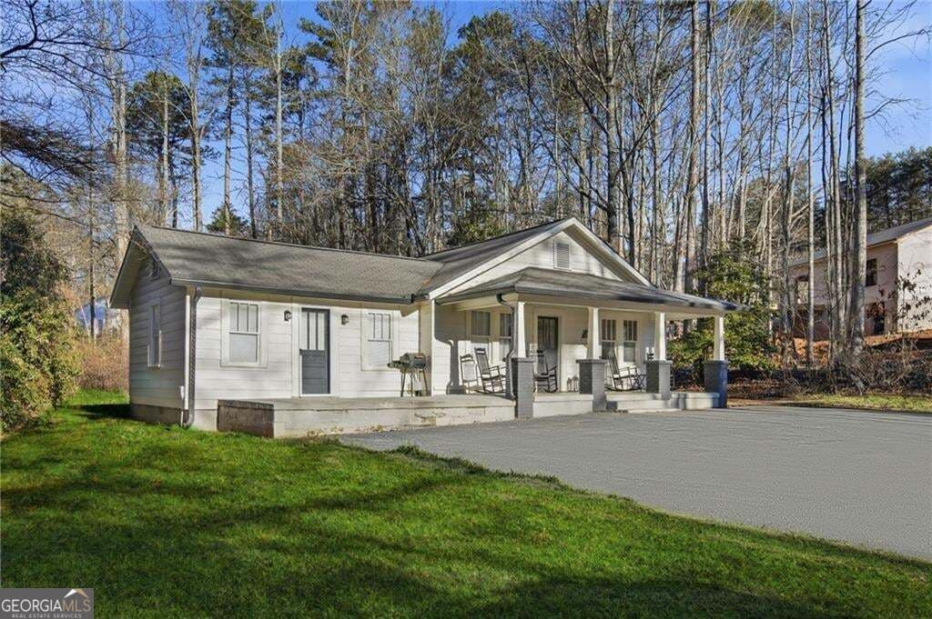 multi family,duplex for sale at 1374 Dawsonville Highway, Dahlonega, GA 30533 — photo 8