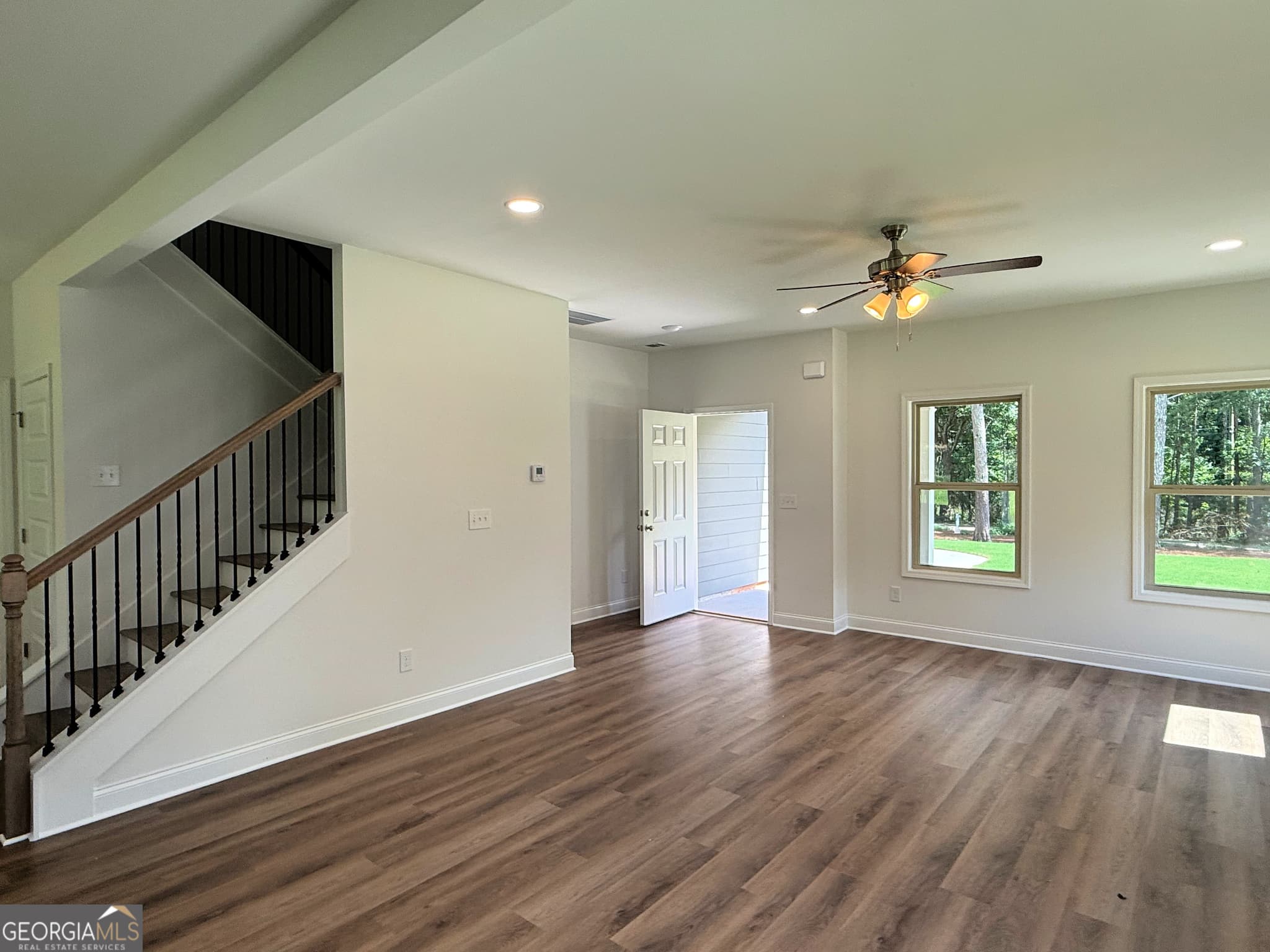 4 bedroom, 2.5 bathroom, 2,074 sq ft single family residence for sale at 373 Laney Road, Mcdonough, GA 30252 — photo 2