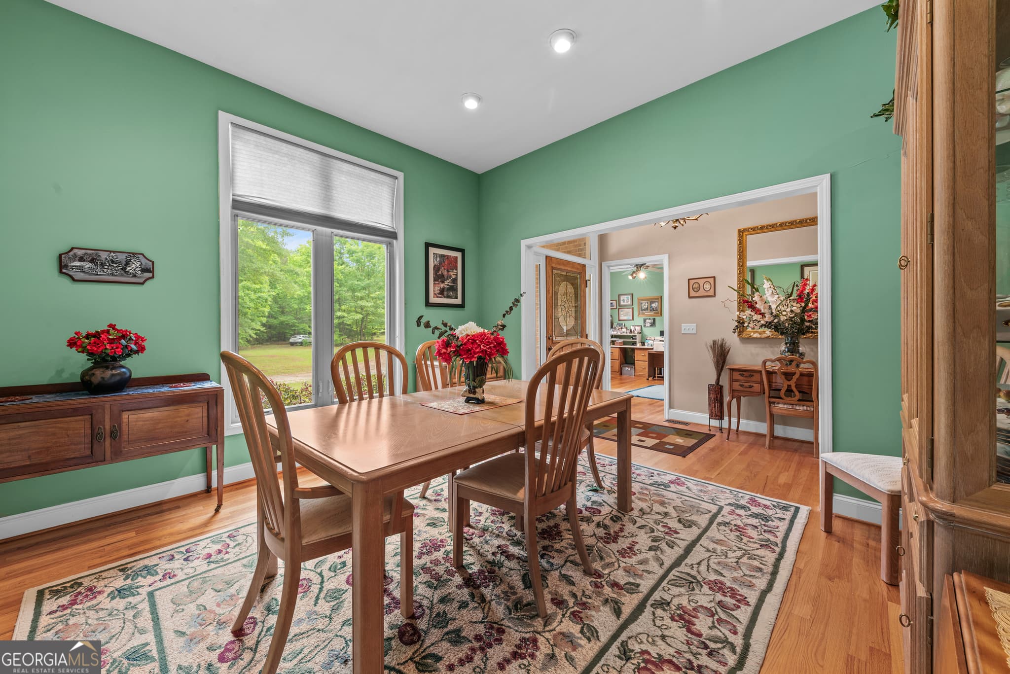 3 bedroom, 2 bathroom, 2,267 sq ft single family residence for sale at 1370 Deerwood Drive, Madison, GA 30650 — photo 8