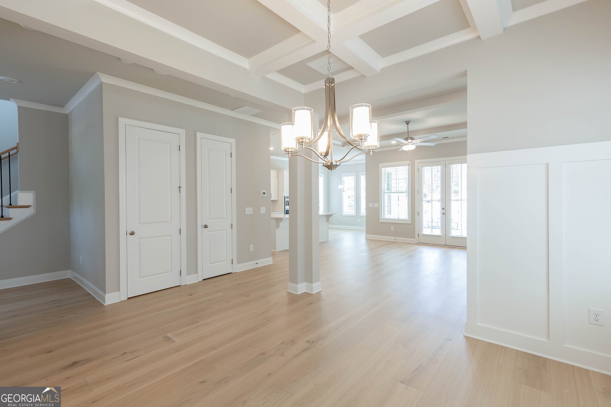 4 bedroom, 4.5 bathroom, 3,034 sq ft single family residence for sale at 5604 Meadowstone Walk, Kennesaw, GA 30152 — photo 7