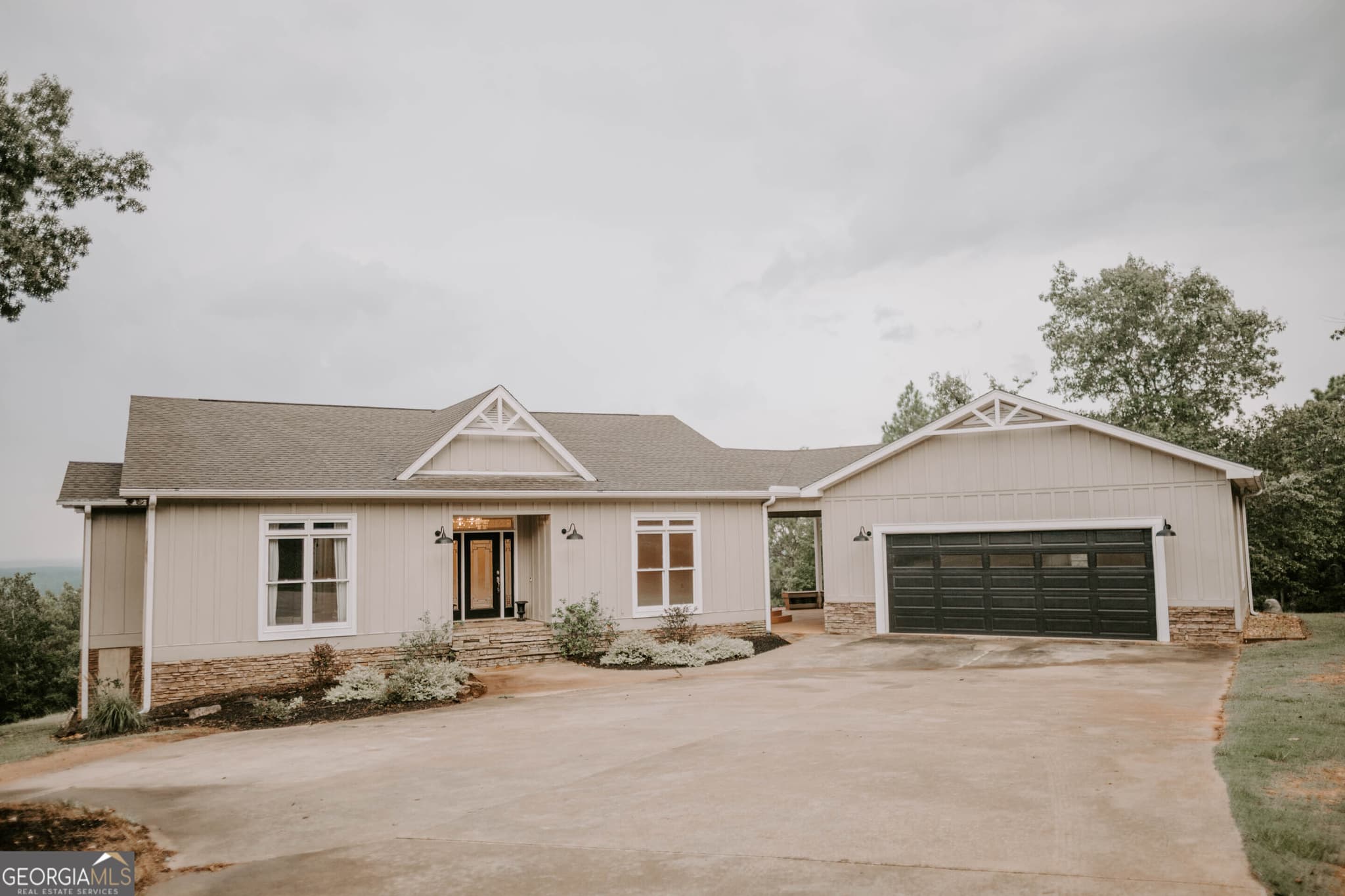3 bedroom, 2 bathroom, 1,876 sq ft single family residence sold at 18 Gail Lane, Meansville, GA 30256