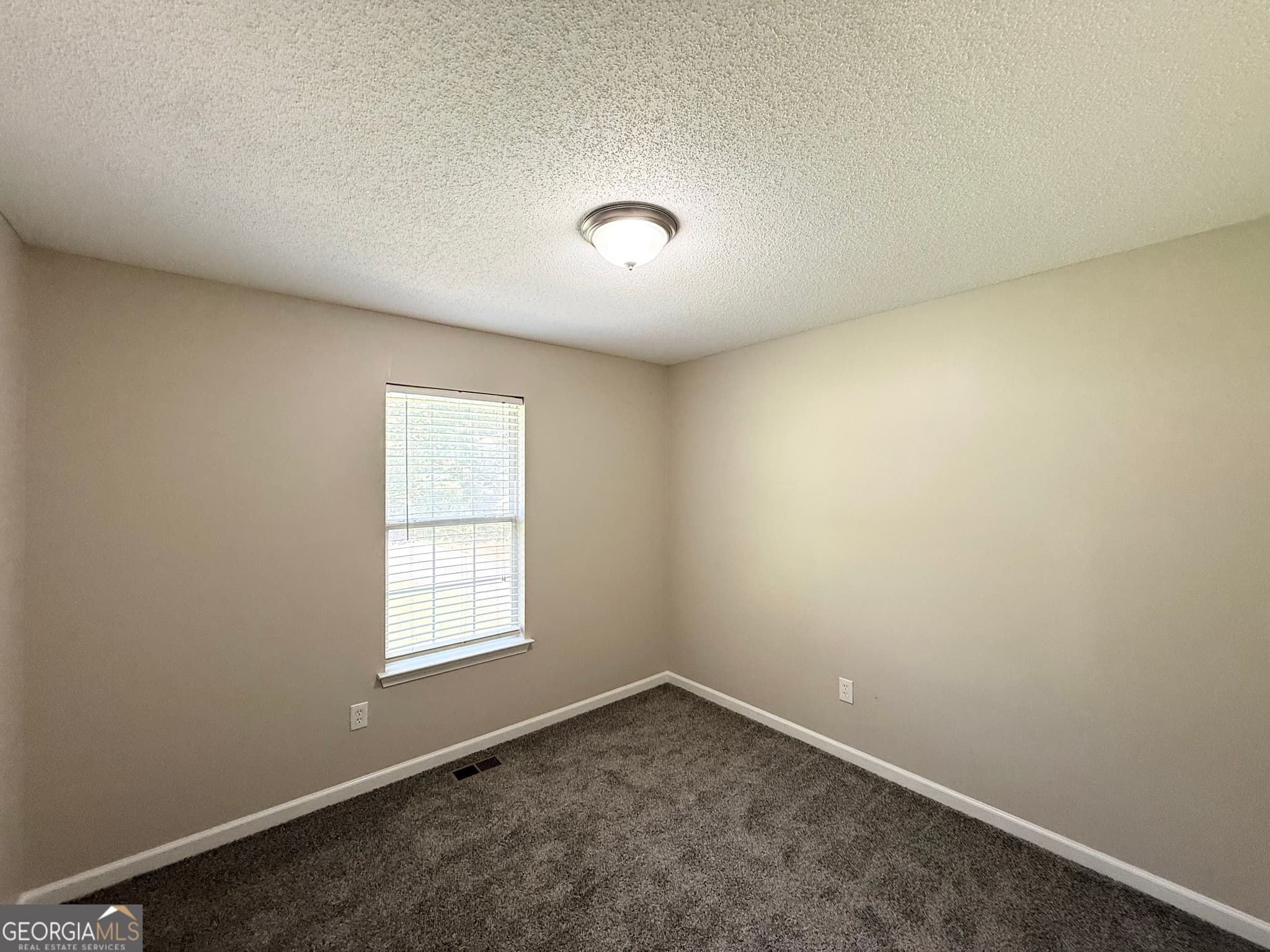 4 bedroom, 2 bathroom, 1,750 sq ft single family residence for sale at 7420 BRISTOL Circle, Douglasville, GA 30134 — photo 6