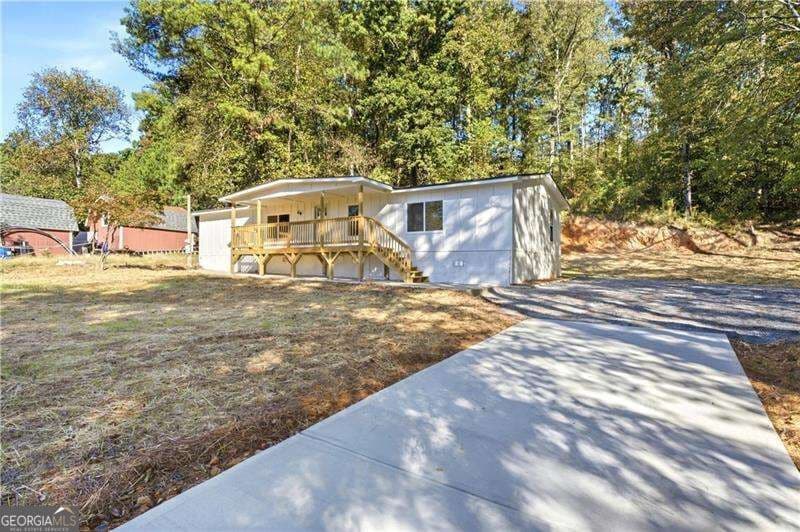 4 bedroom, 2.5 bathroom manufactured home,single family residence for sale at 158 Oak Hollow Road, Cartersville, GA 30121 — photo 3