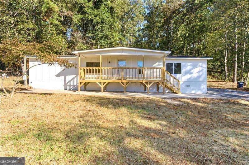 4 bedroom, 2.5 bathroom manufactured home,single family residence for sale at 158 Oak Hollow Road, Cartersville, GA 30121