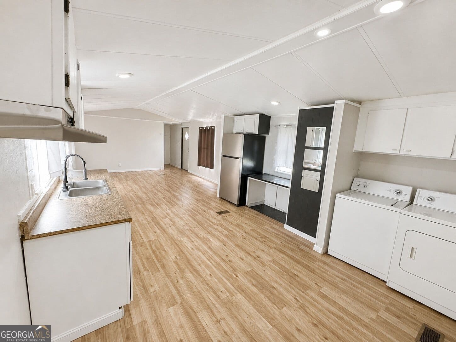 2 bedroom, 2 bathroom manufactured home,single family residence for sale at 316 Carter Road 113, Auburn, GA 30011 — photo 7