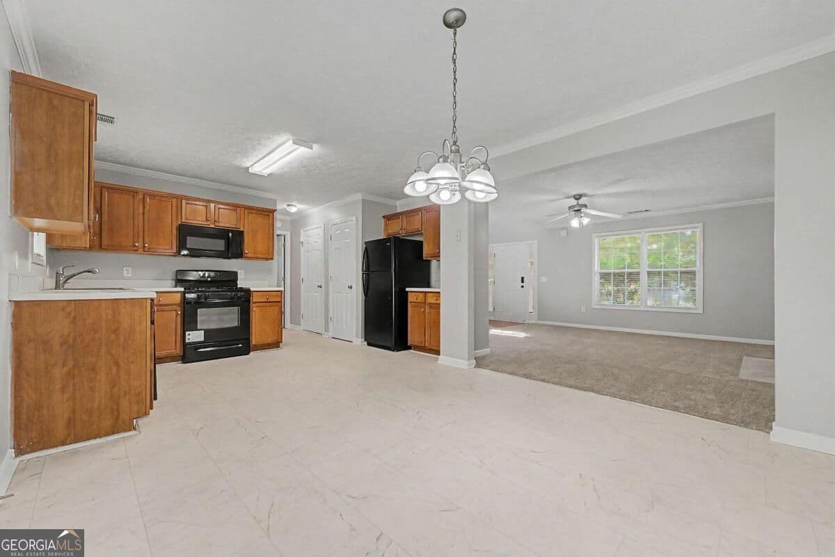 4 bedroom, 3 bathroom, 1,960 sq ft single family residence for sale at 305 Remington Place Boulevard, Dallas, GA 30157 — photo 2