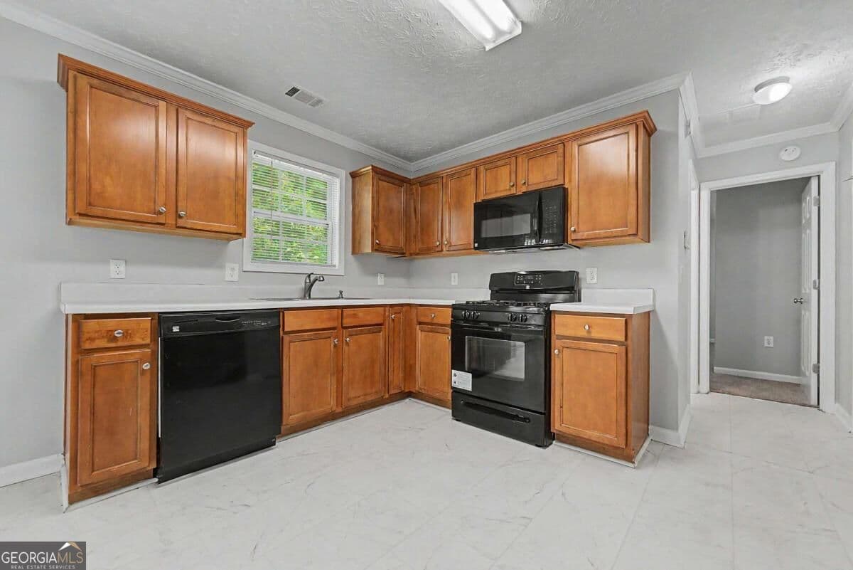 4 bedroom, 3 bathroom, 1,960 sq ft single family residence for sale at 305 Remington Place Boulevard, Dallas, GA 30157 — photo 8