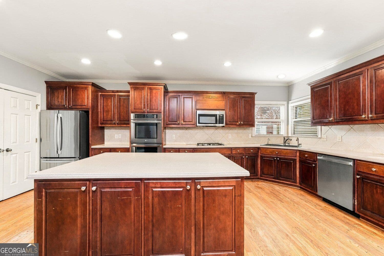 5 bedroom, 4 bathroom, 3,153 sq ft single family residence for sale at 2090 Misty Oaks Drive, Buford, GA 30519 — photo 10