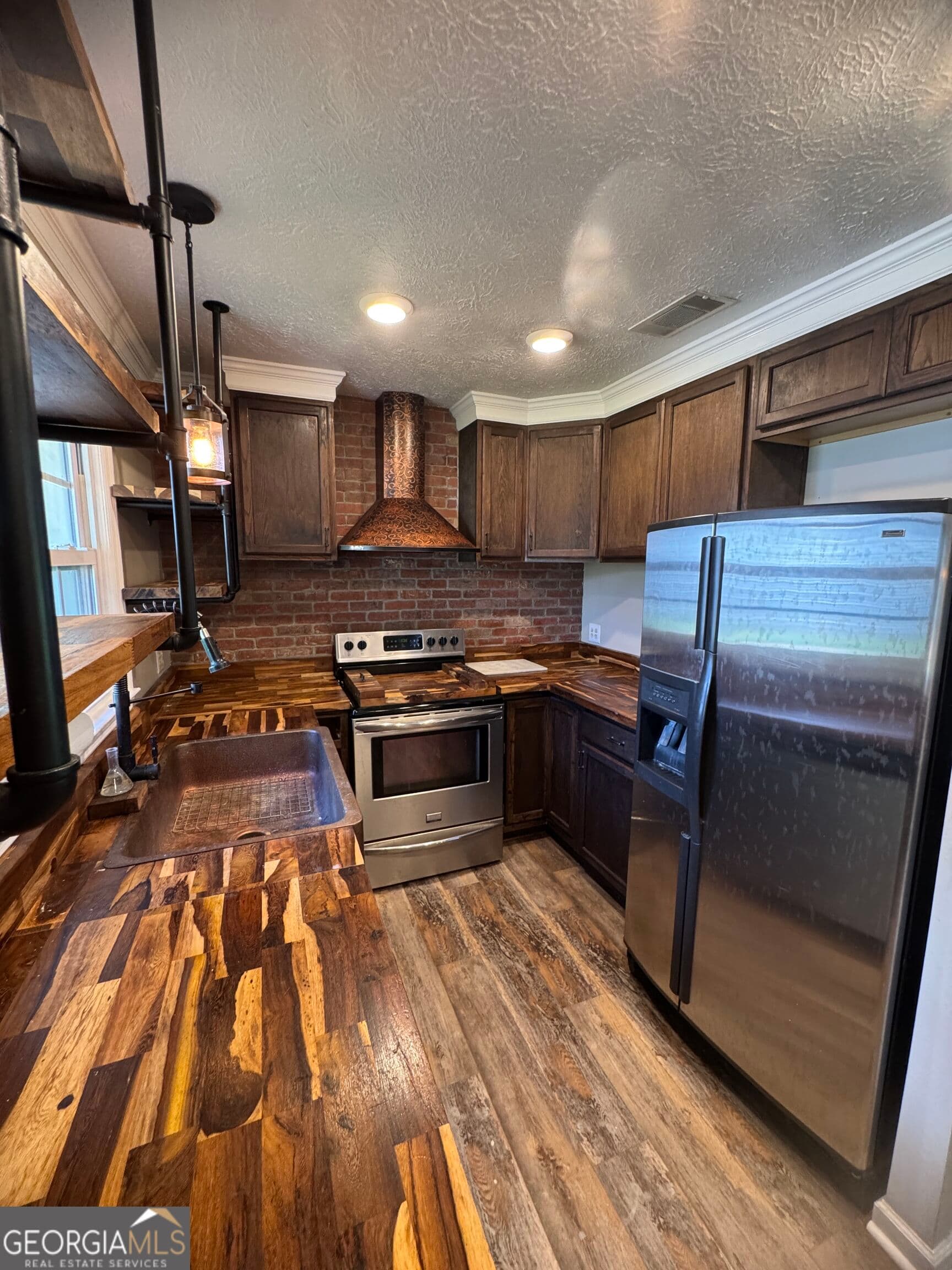 3 bedroom, 2 bathroom, 1,234 sq ft single family residence for sale at 519 Richard Street, Swainsboro, GA 30401 — photo 3