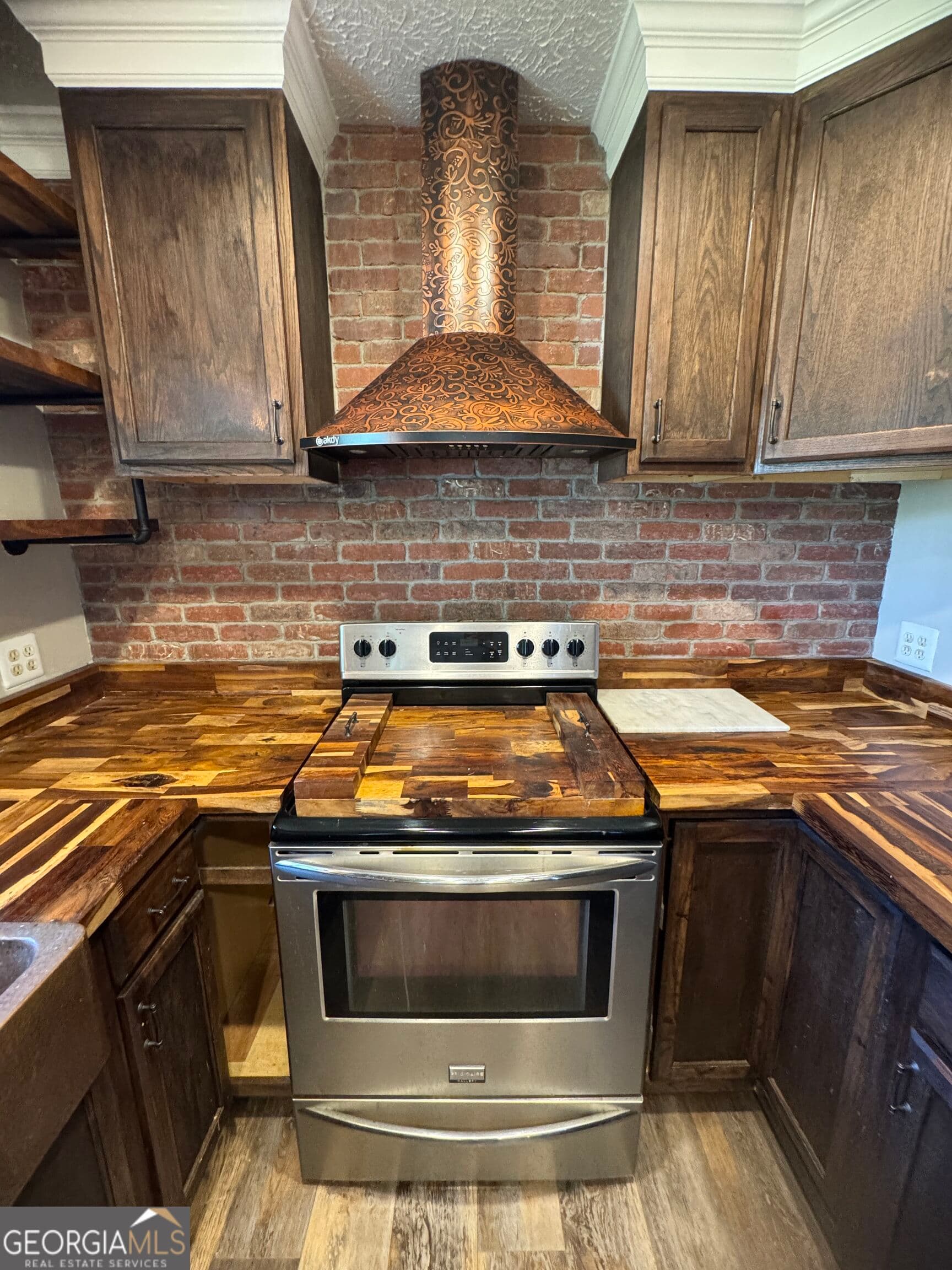 3 bedroom, 2 bathroom, 1,234 sq ft single family residence for sale at 519 Richard Street, Swainsboro, GA 30401 — photo 5