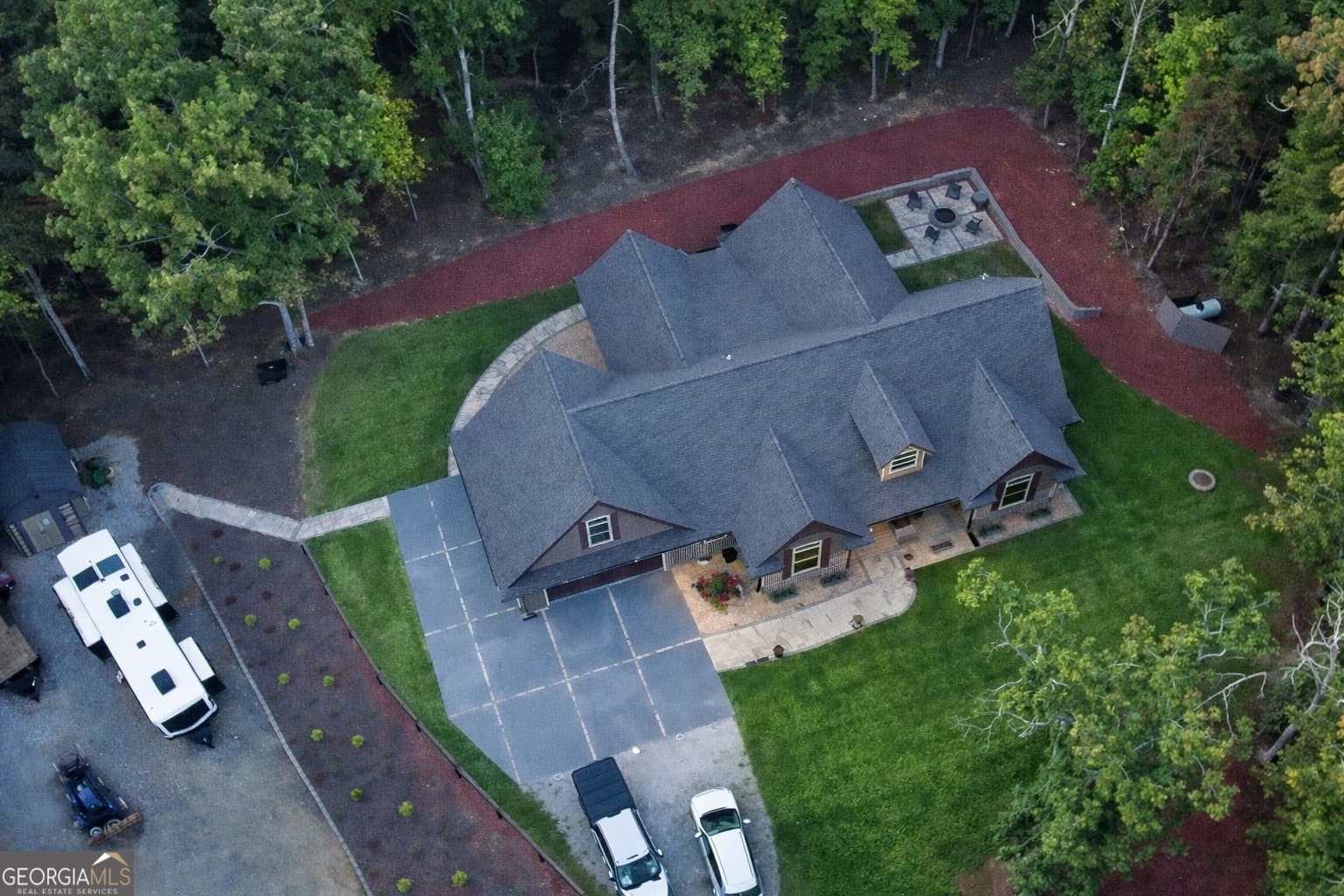 3 bedroom, 2.5 bathroom, 2,819 sq ft single family residence for sale at 3331 Gumlog Road, Young Harris, GA 30582 — photo 9