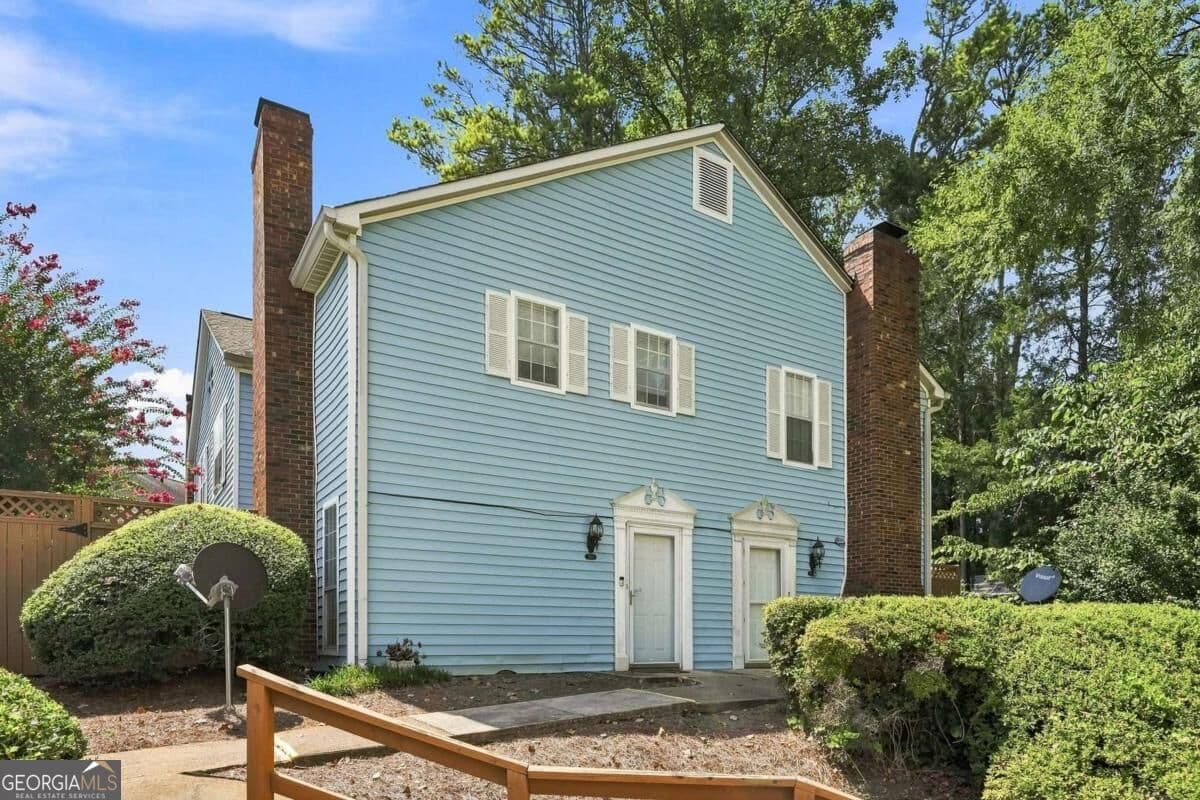 2 bedroom, 1.5 bathroom, 1,196 sq ft condominium for rent at 5557 Clover Rise Lane, Norcross, GA 30093 for $1,700 a month — photo 1 of 1