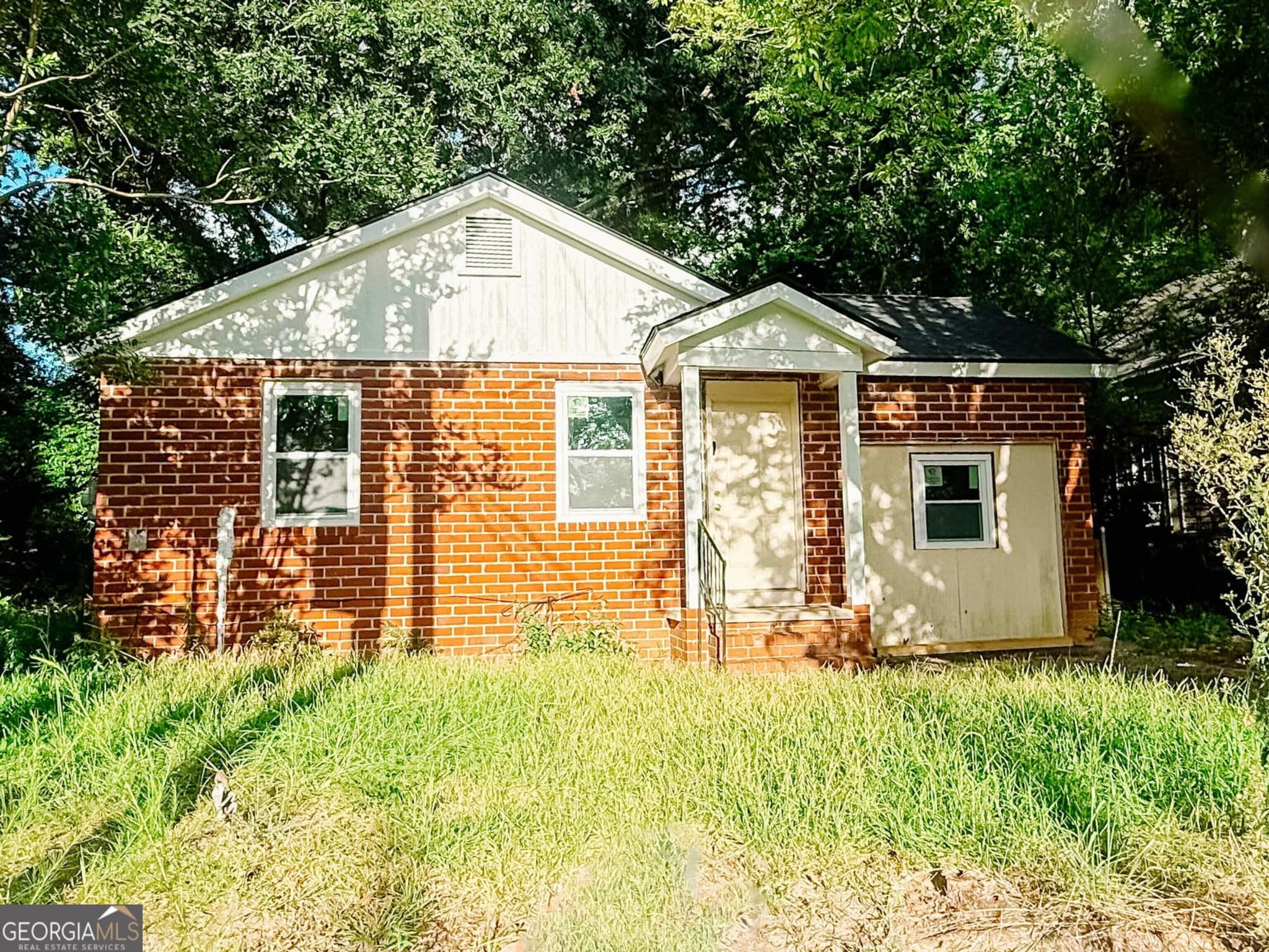 2 bedroom, 1 bathroom, 837 sq ft single family residence for rent at 3696 Flamingo Drive, Macon, GA 31206 for $888 a month