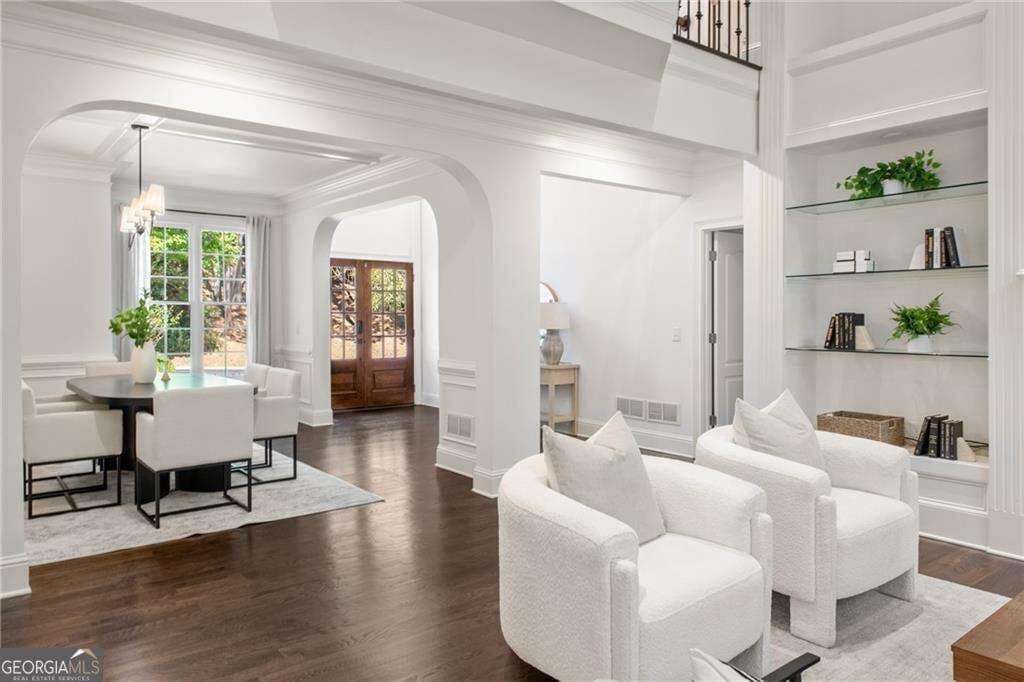 5 bedroom, 4.5 bathroom single family residence for sale at 2045 River Falls Drive, Roswell, GA 30076 — photo 9