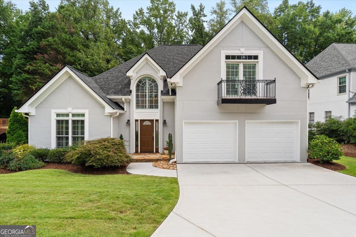 4 bedroom, 3.5 bathroom, 4,189 sq ft single family residence for rent at 4512 Woodhaven A, Marietta, GA 30067 for $4,800 a month — photo 1 of 32