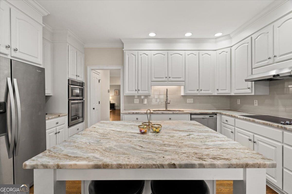 4 bedroom, 3.5 bathroom, 4,189 sq ft single family residence for rent at 4512 Woodhaven A, Marietta, GA 30067 for $4,800 a month — photo 9