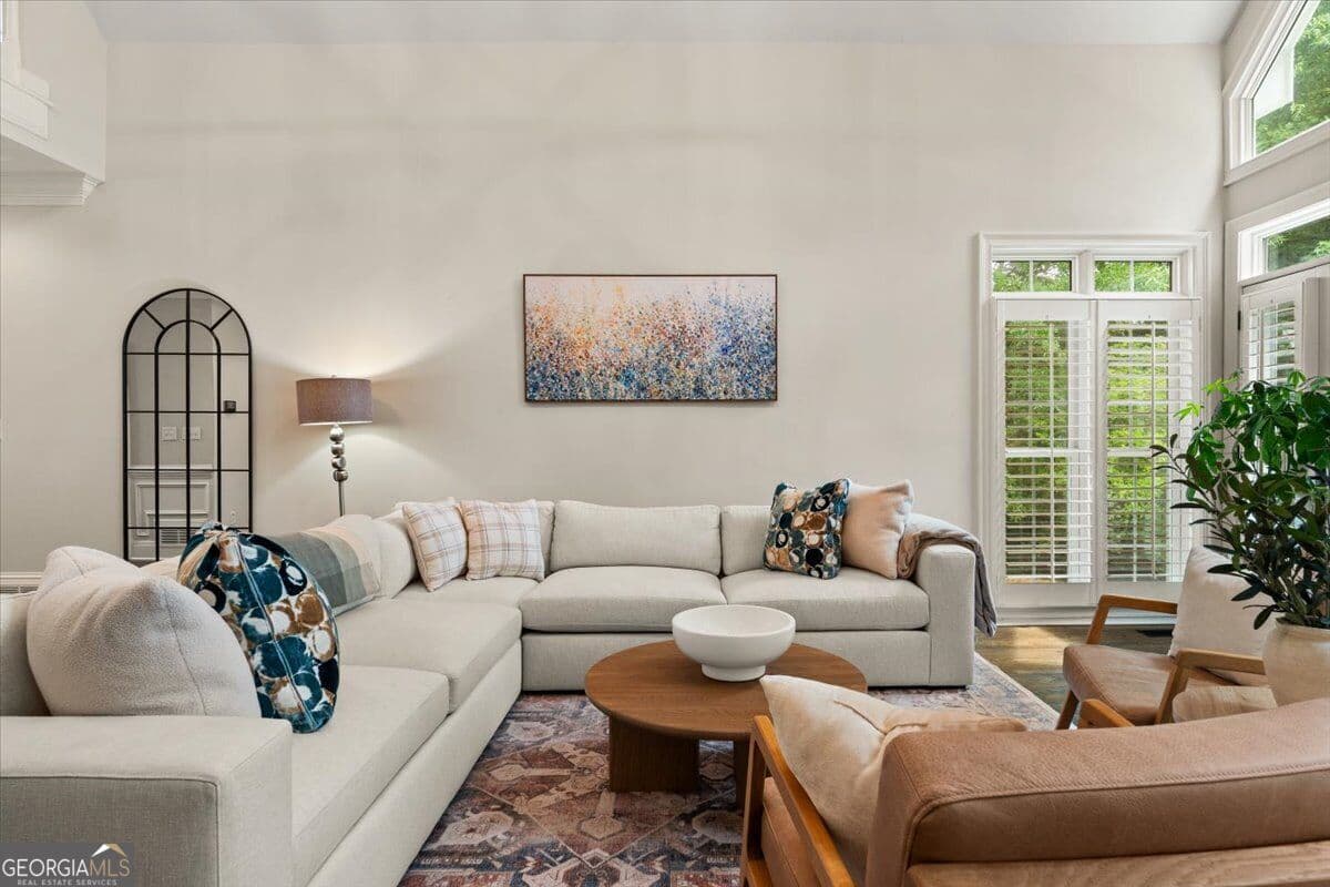 4 bedroom, 3.5 bathroom, 4,189 sq ft single family residence for rent at 4512 Woodhaven A, Marietta, GA 30067 for $4,800 a month — photo 4