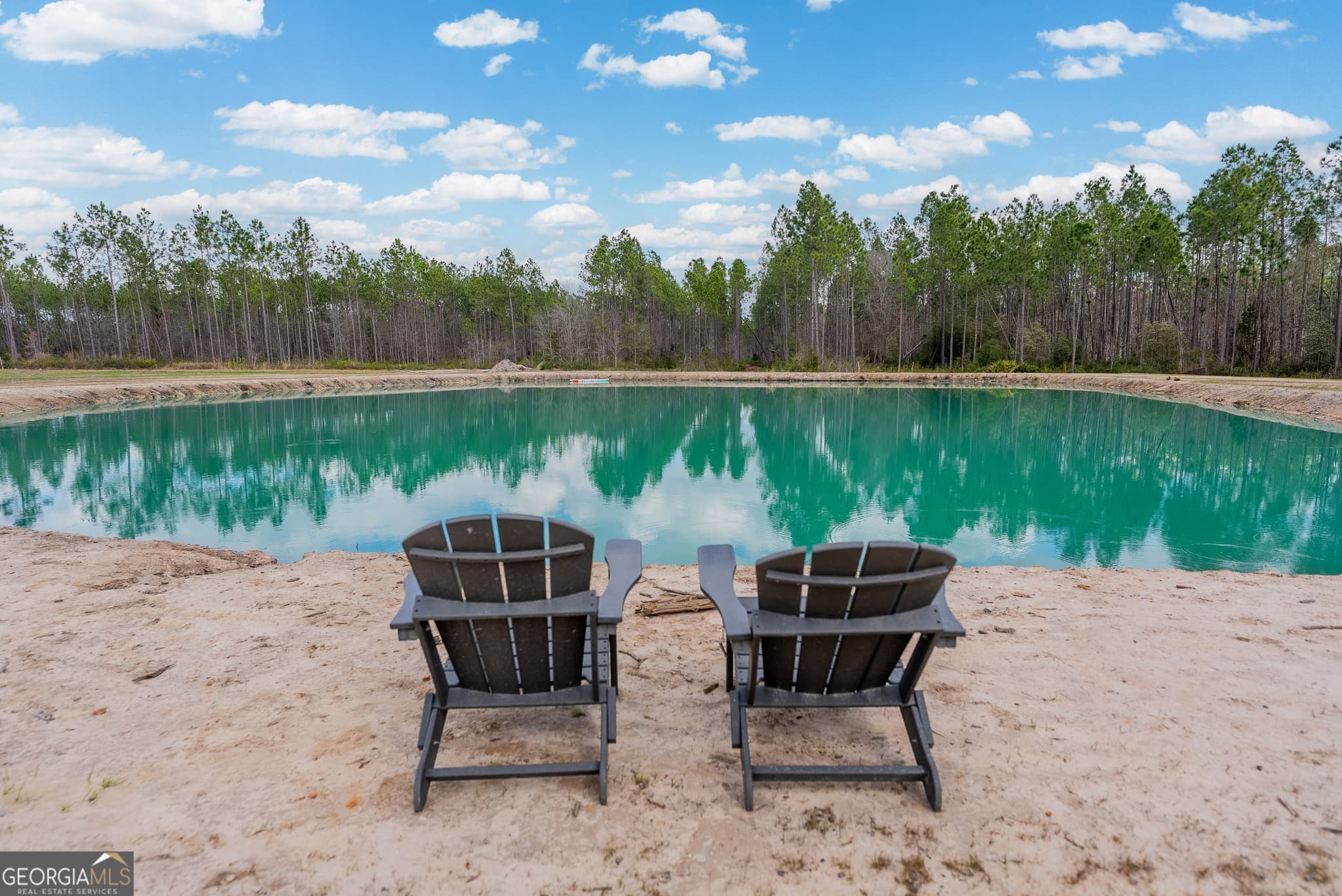 5 bedroom, 4 bathroom, 4,800 sq ft single family residence for sale at 2110 Post Road, Hazlehurst, GA 31539 — photo 5