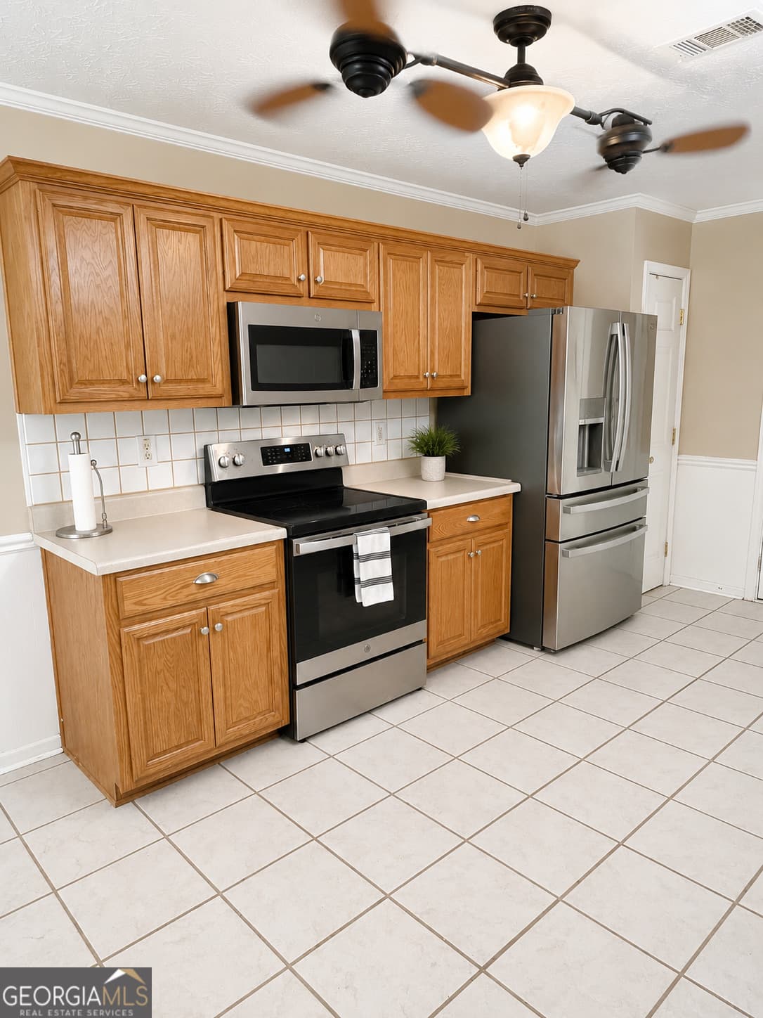 3 bedroom, 2 bathroom, 1,443 sq ft single family residence for sale at 743 Evergreen Drive, Winder, GA 30680 — photo 5