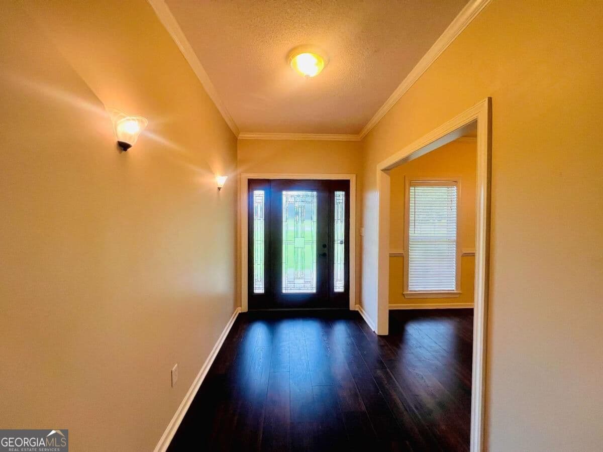 4 bedroom, 2.5 bathroom, 2,658 sq ft single family residence for sale at 4022 Liska Circle, Valdosta, GA 31605 — photo 5