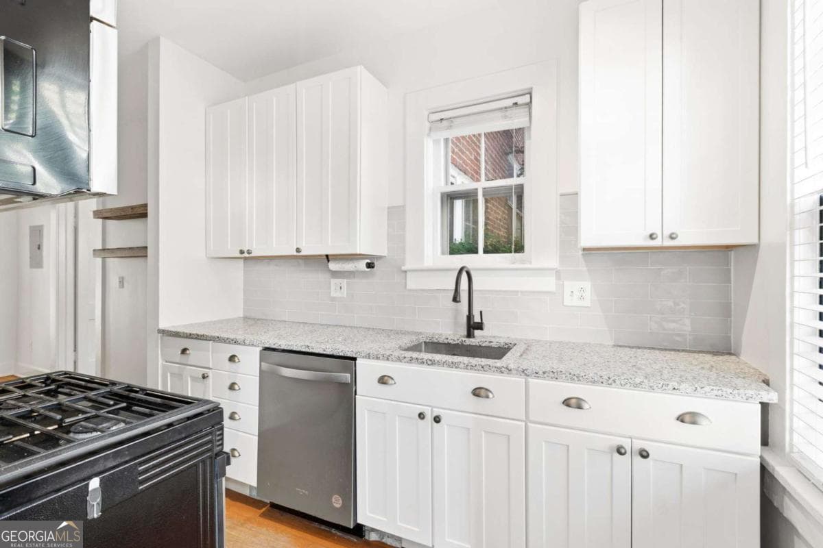 1 bedroom, 1 bathroom, 608 sq ft condominium for sale at 794 Frederica Street 1, Atlanta, GA 30306 — photo 7