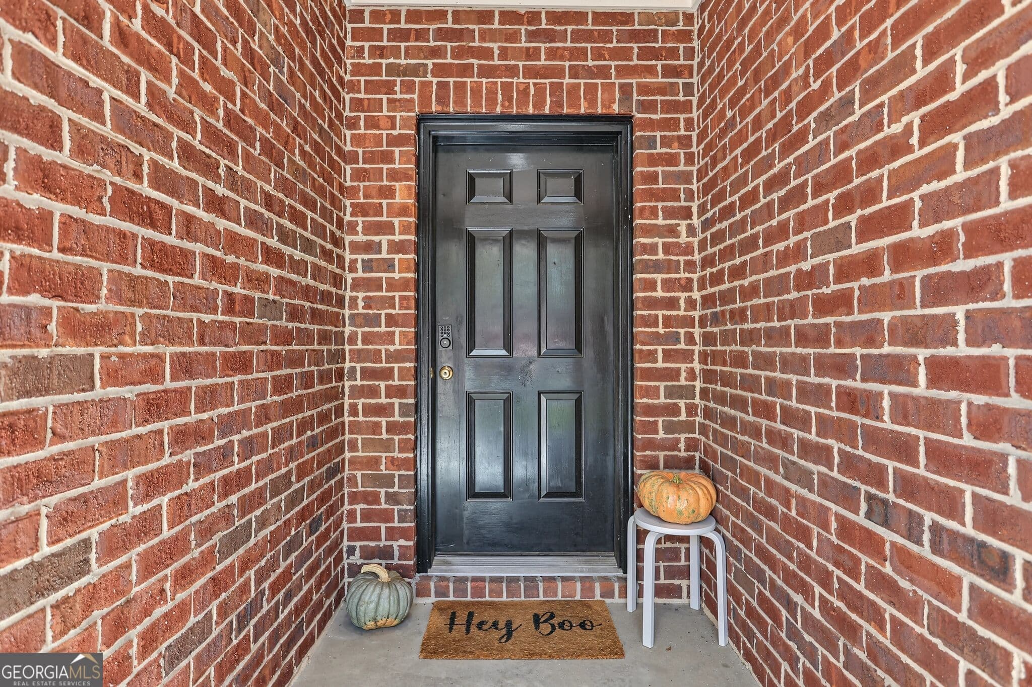 3 bedroom, 3 bathroom, 1,818 sq ft townhouse for sale at 106 Station Trail, Savannah, GA 31406 — photo 3