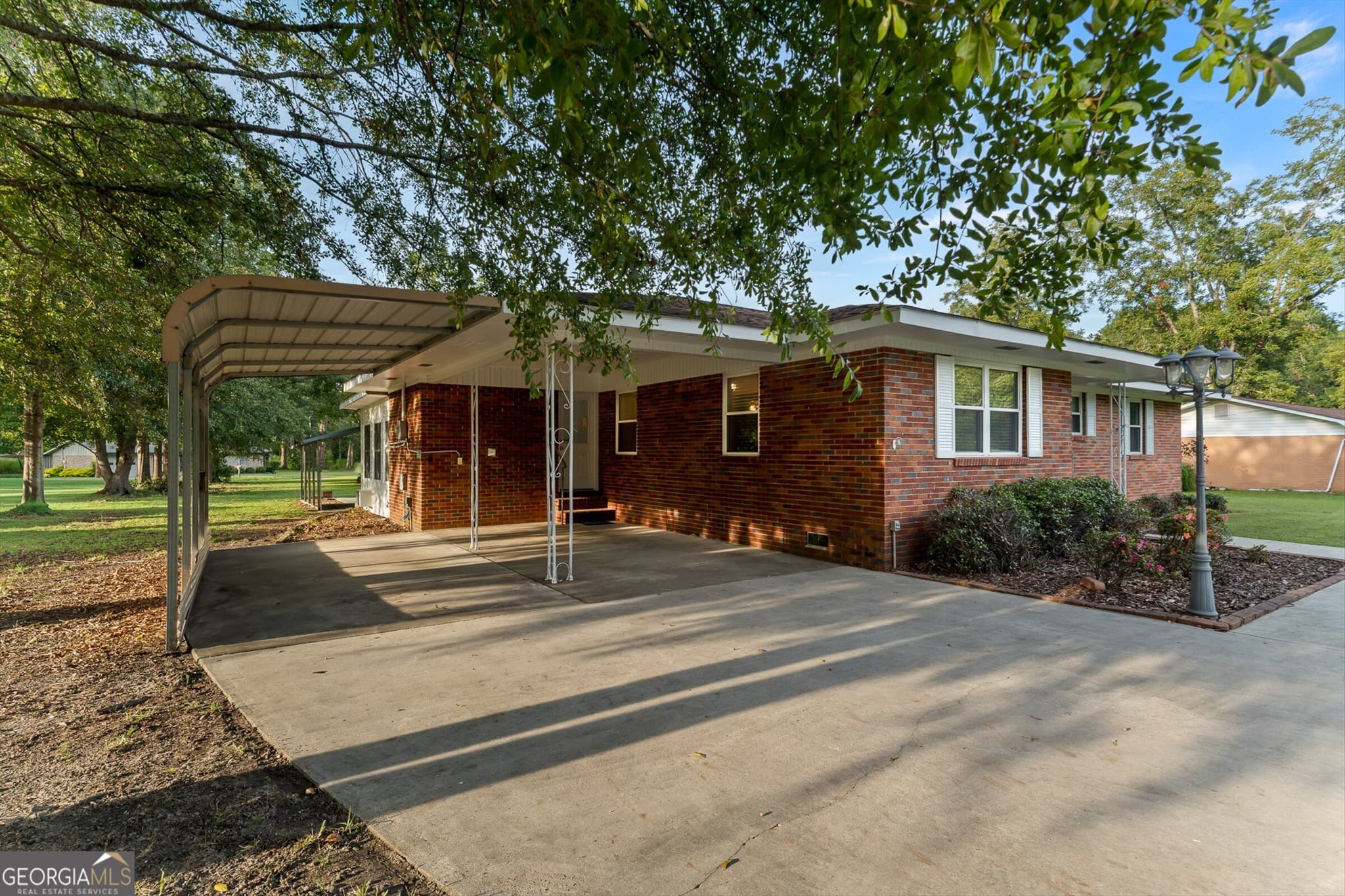 3 bedroom, 2 bathroom, 1,661 sq ft single family residence for sale at 505 Hope Street, Metter, GA 30439 — photo 2