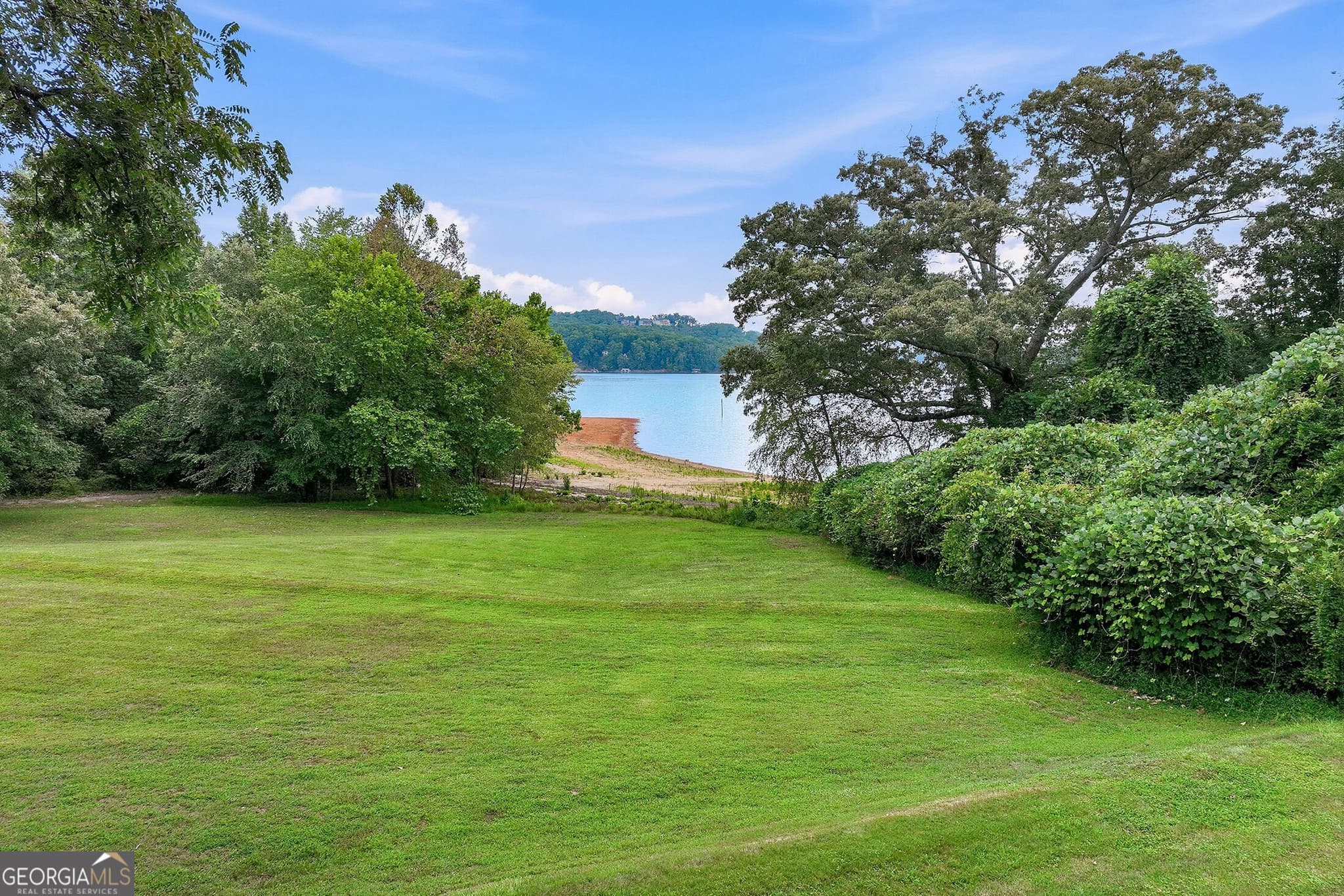 5 bedroom, 4 bathroom, 4,280 sq ft single family residence for sale at 3421 Chestatee Road, Gainesville, GA 30506 — photo 6