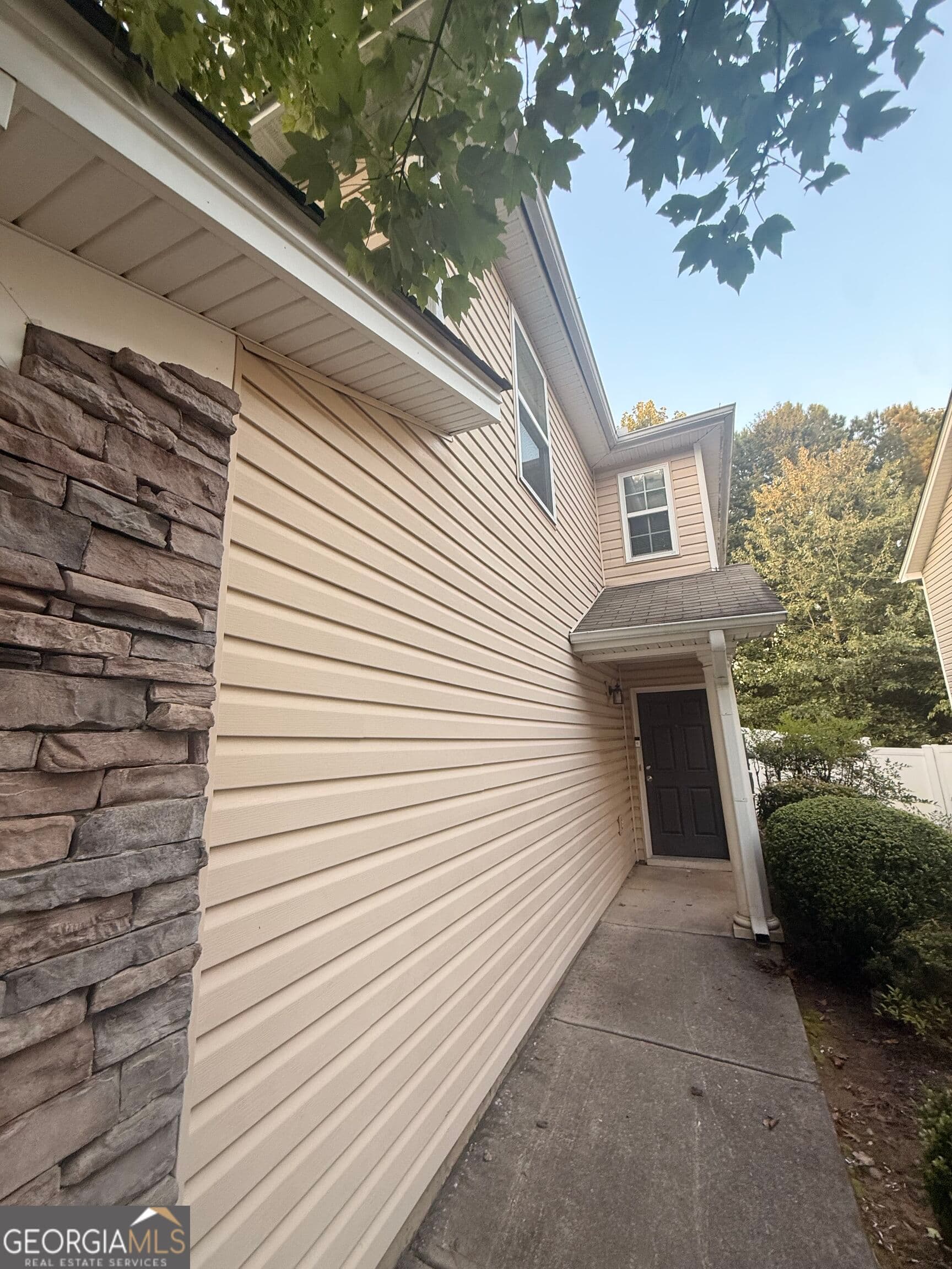 4 bedroom, 2.5 bathroom single family residence for rent at 311 Silver Spring Street, Dallas, GA 30157 for $2,700 a month — photo 5